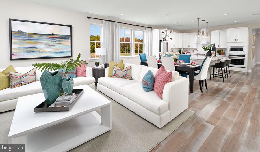 PARADISE HEIGHTS - Residential