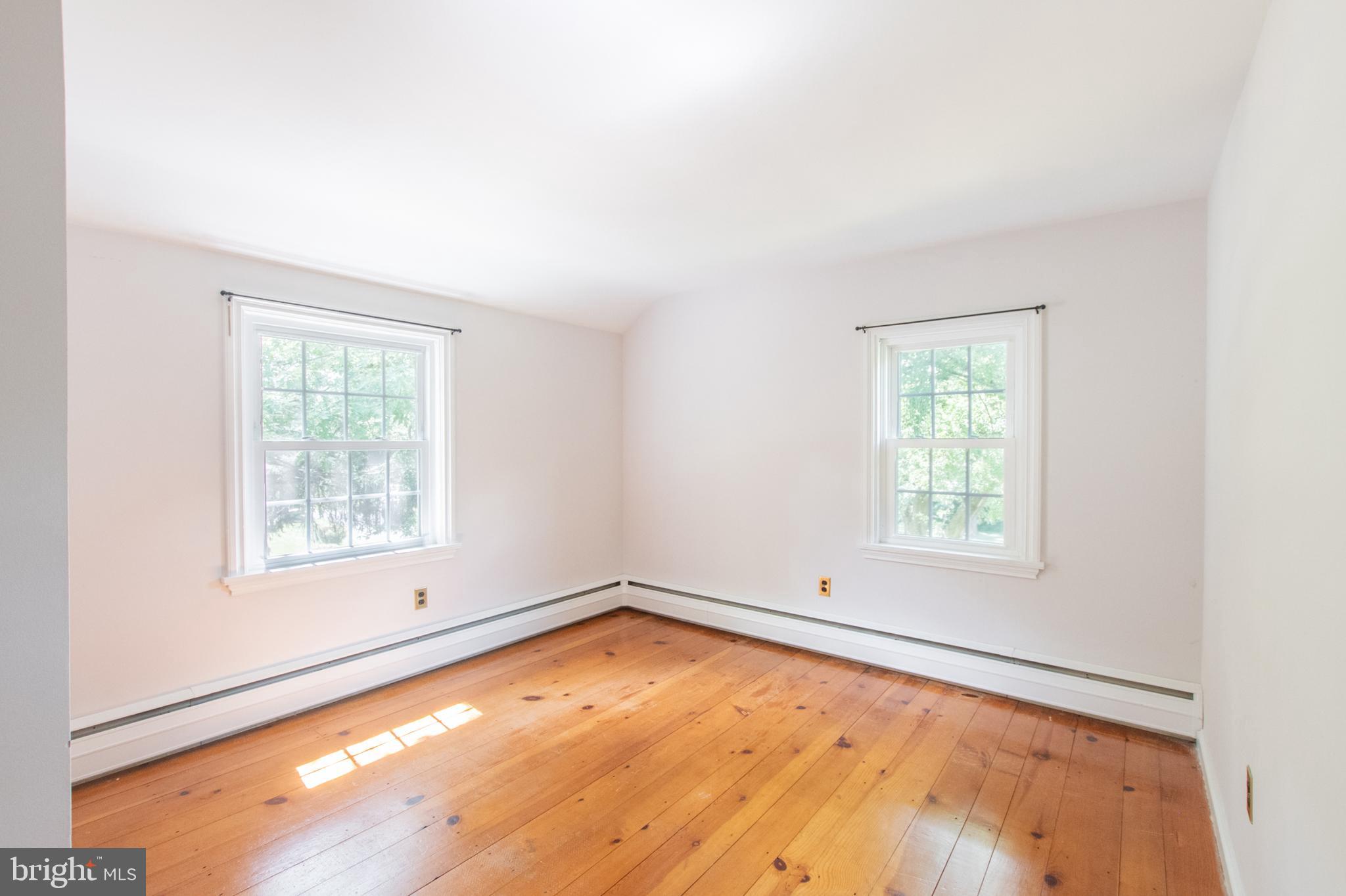 KNOLLWOOD - Residential