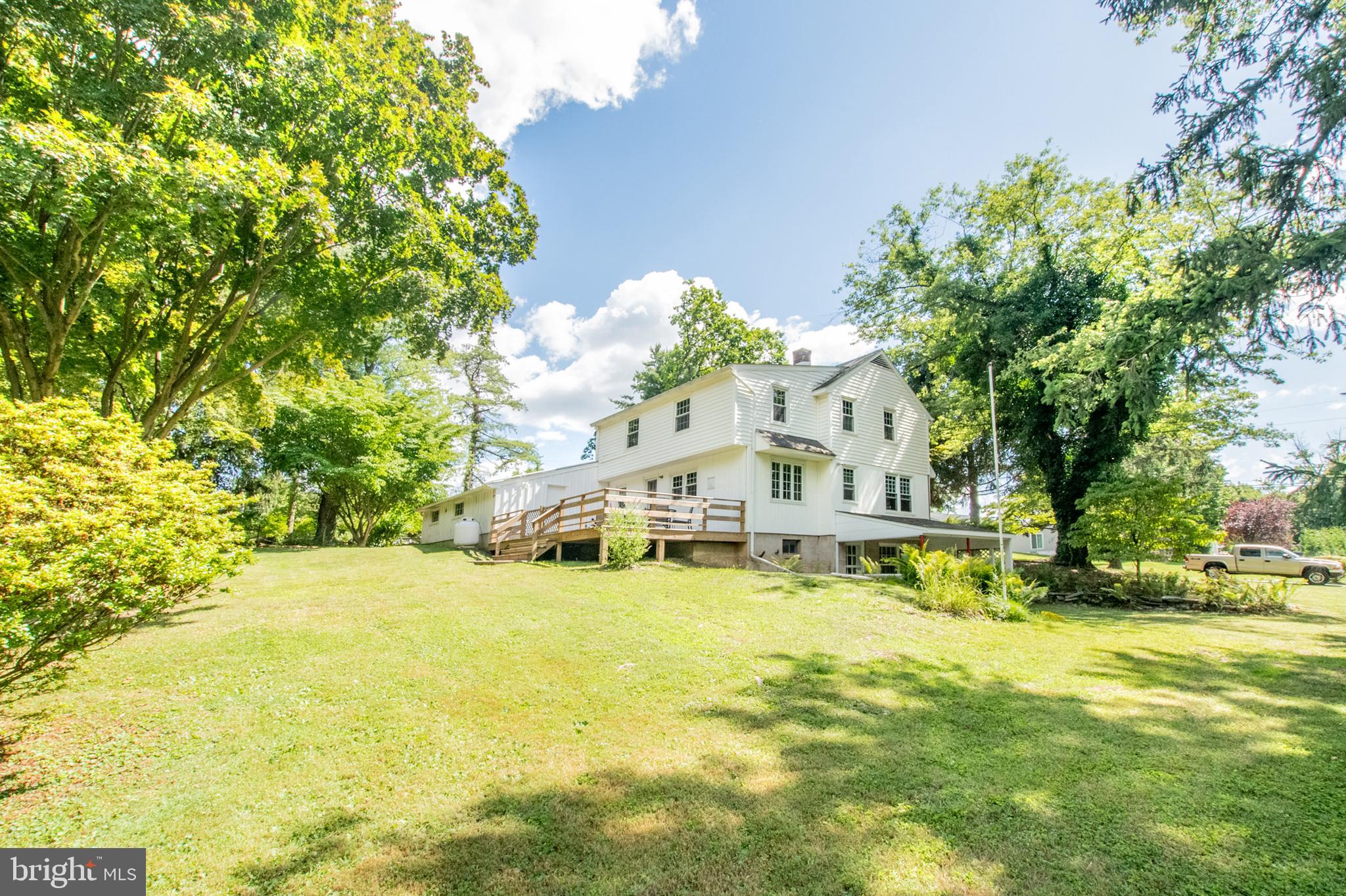 KNOLLWOOD - Residential