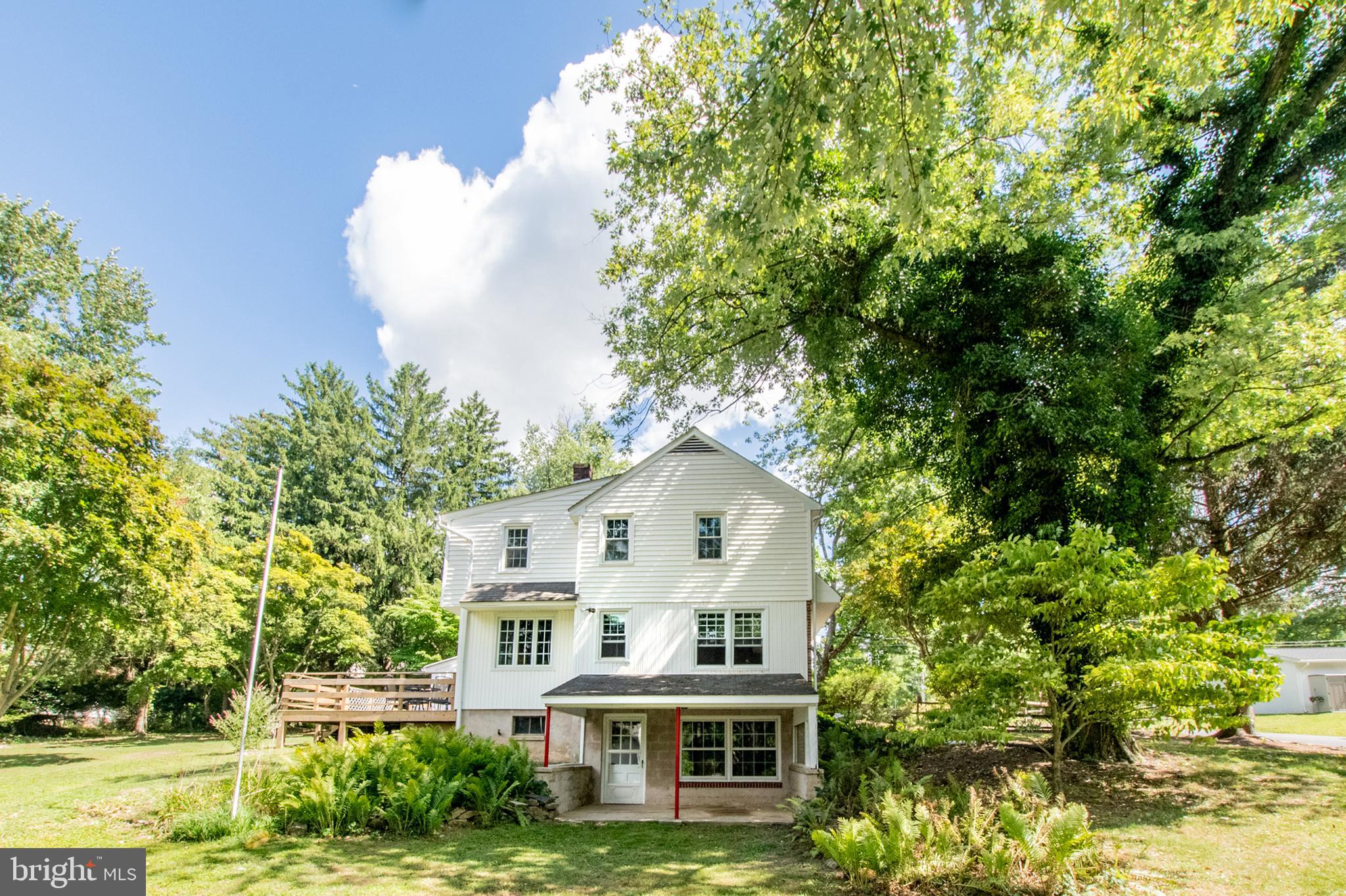 KNOLLWOOD - Residential