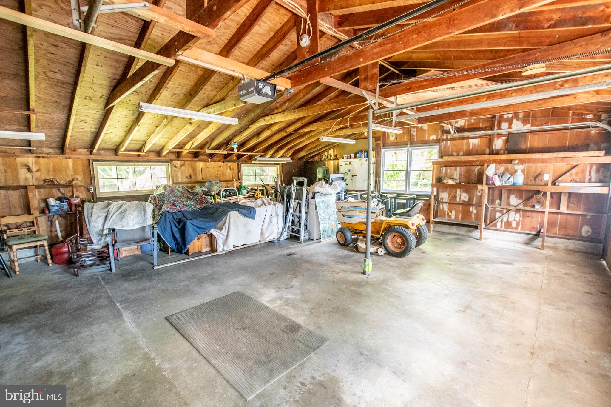 KNOLLWOOD - Residential