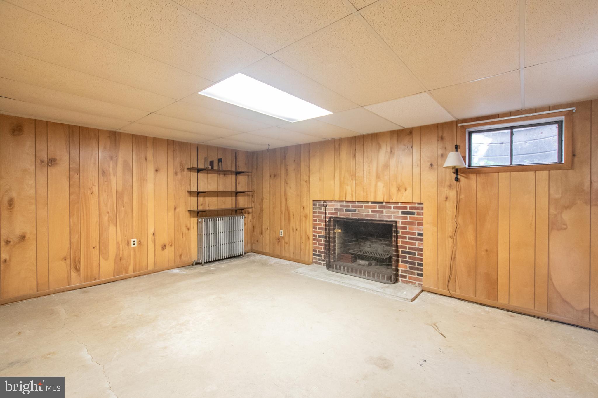 KNOLLWOOD - Residential