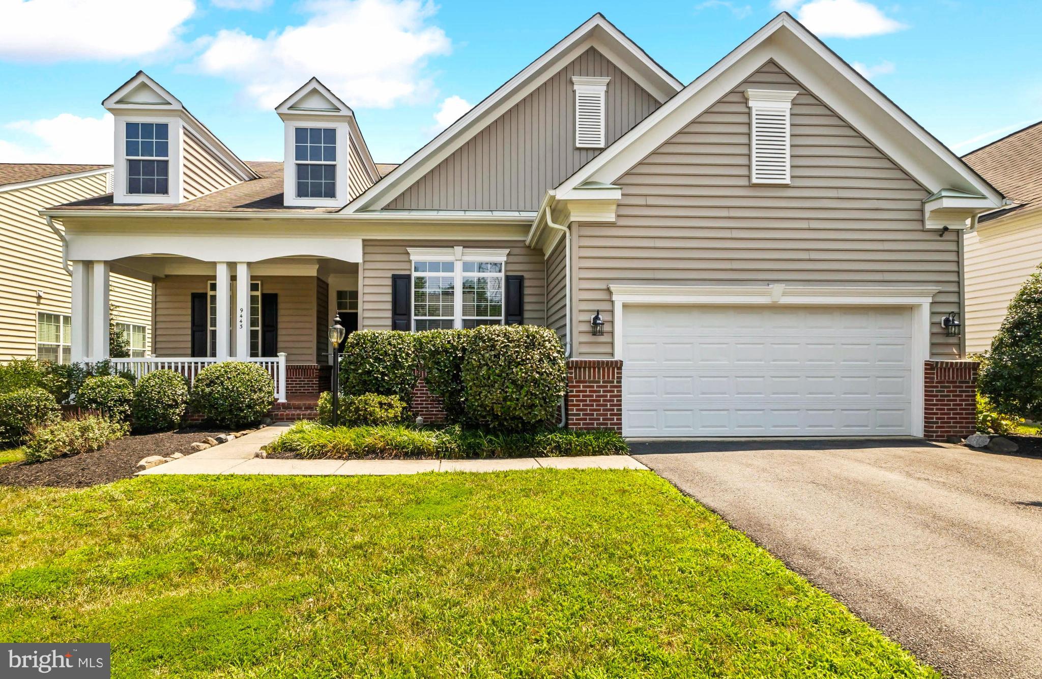 9443 STRUTHERS GLEN COURT