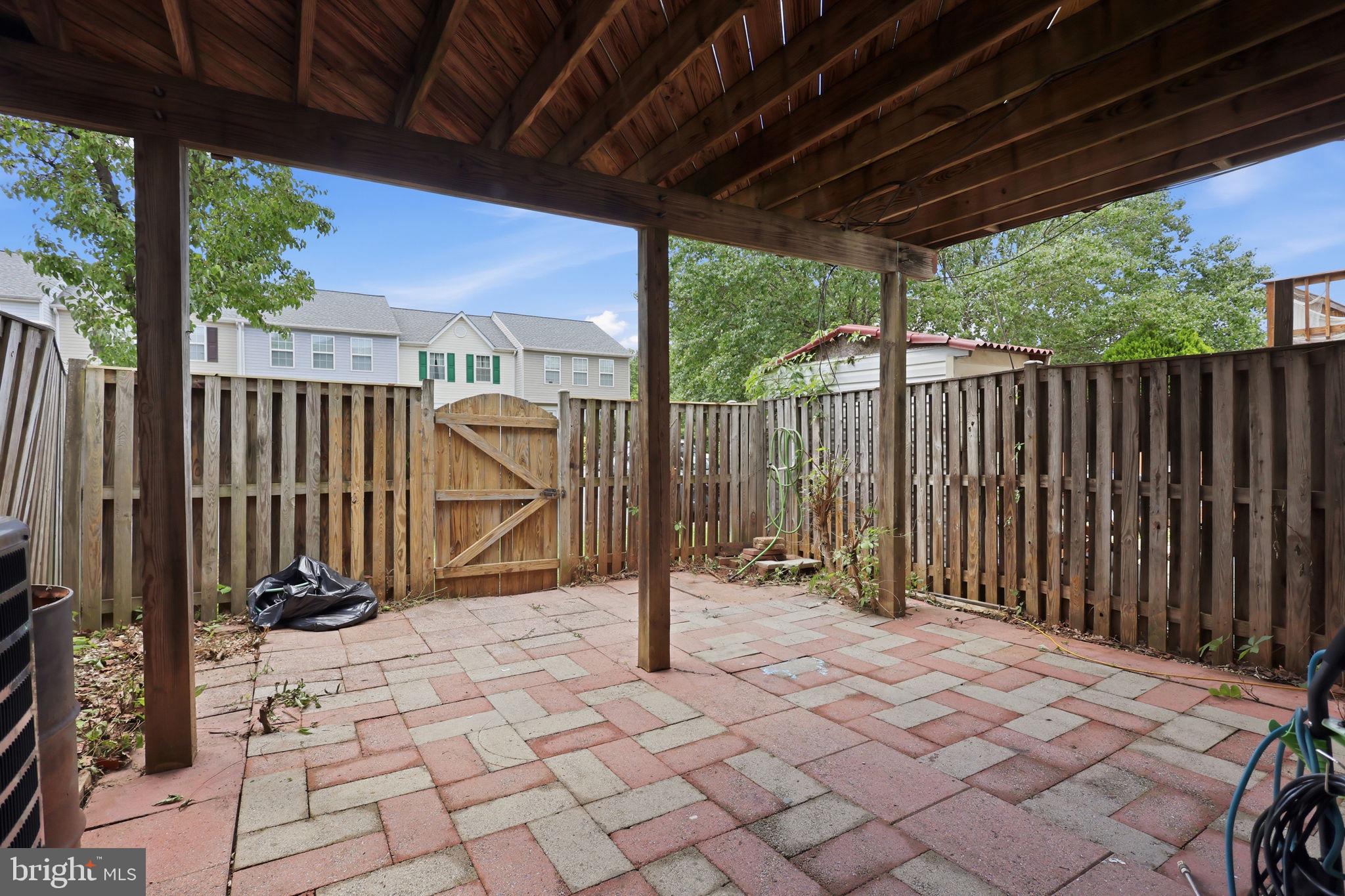 MOSBY RIDGE CONDO - Residential