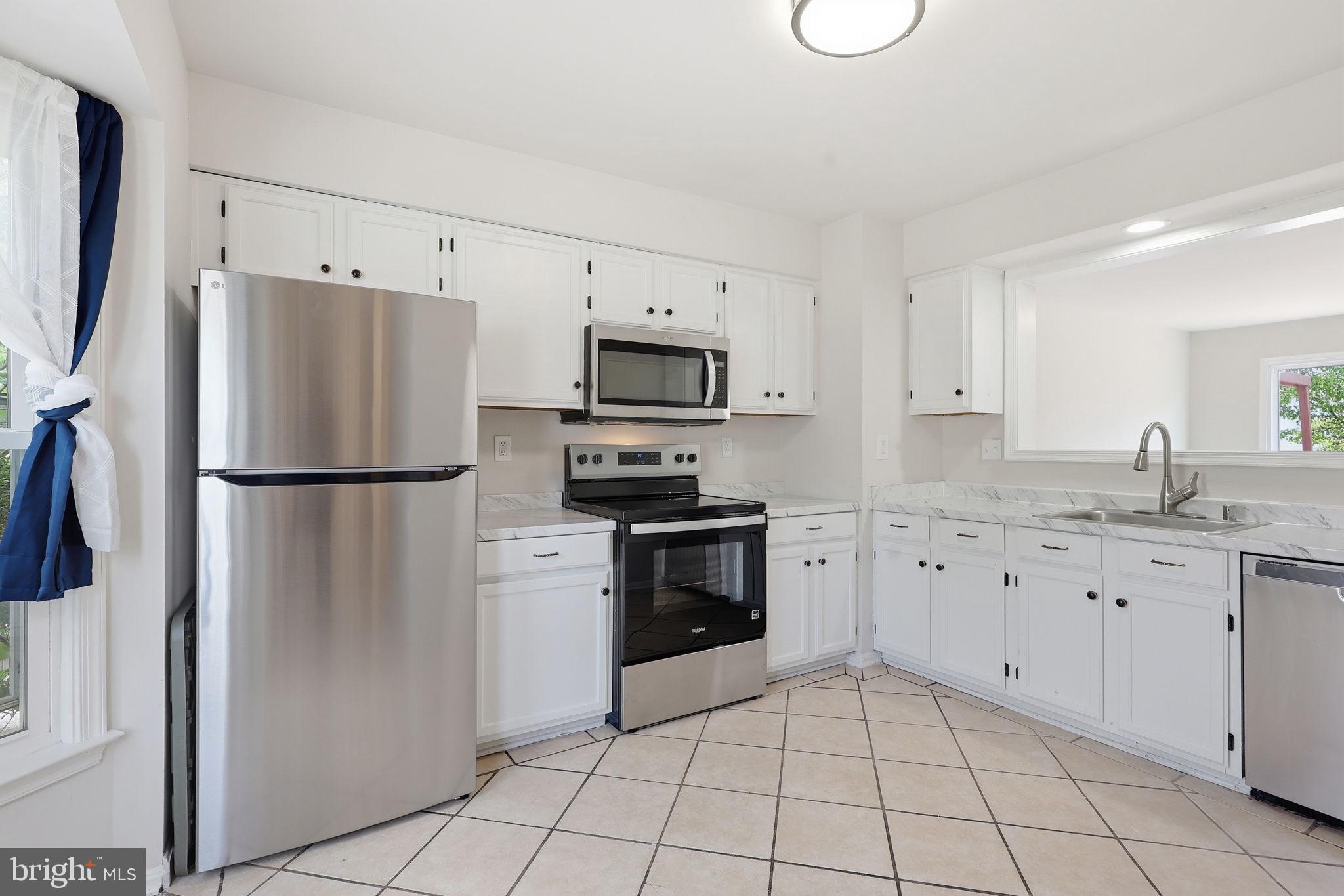 MOSBY RIDGE CONDO - Residential