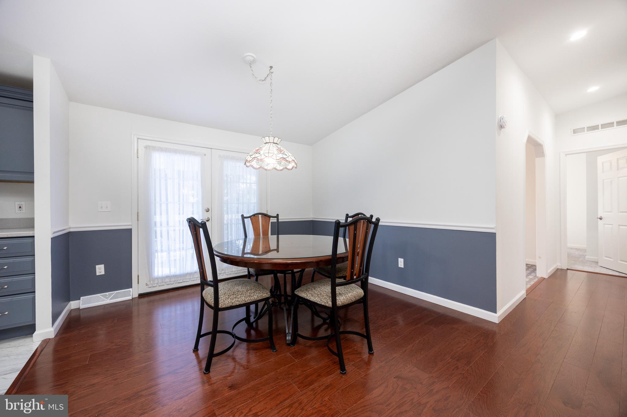 WILLOW RUN - Residential