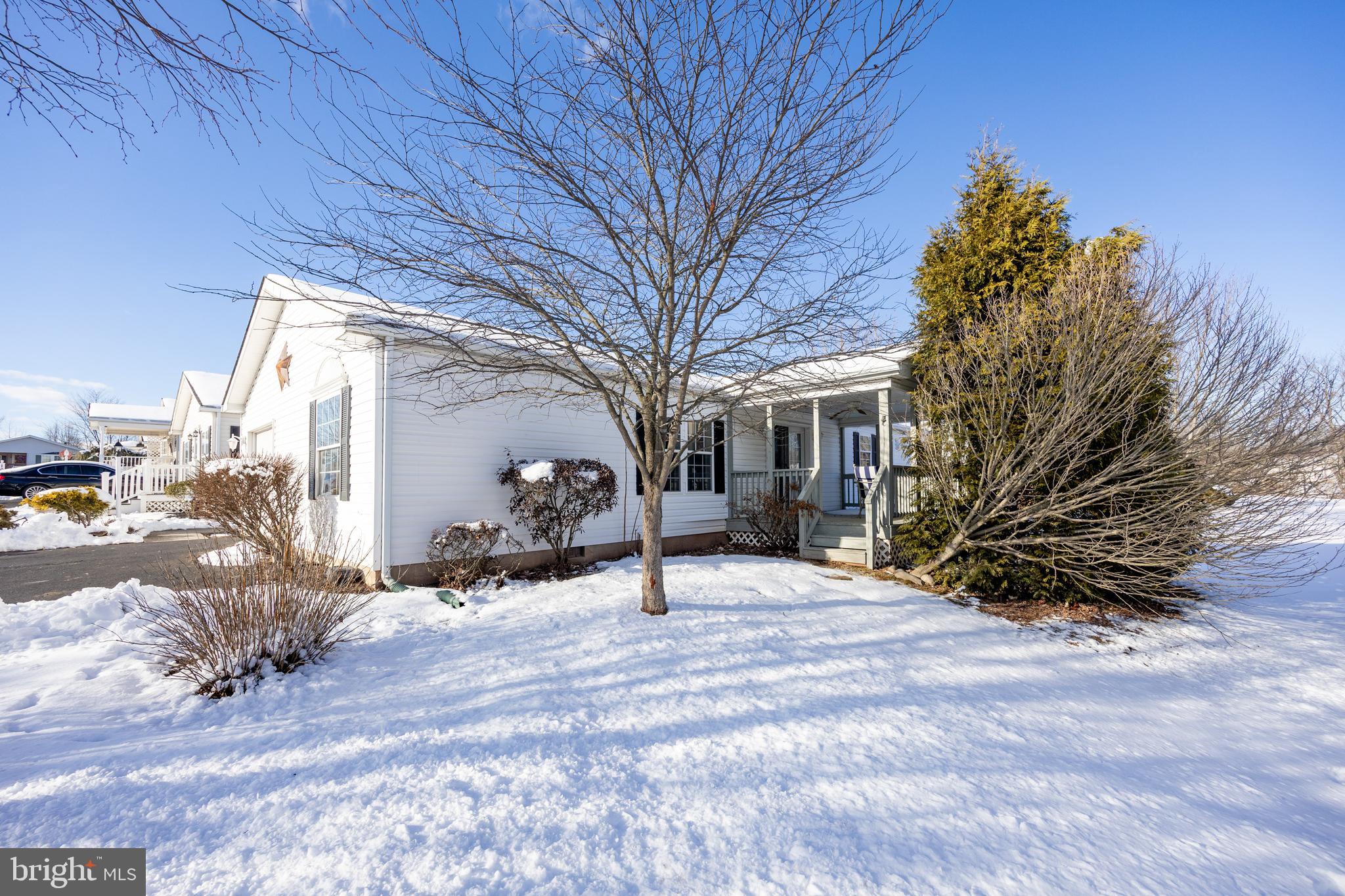 WILLOW RUN - Residential