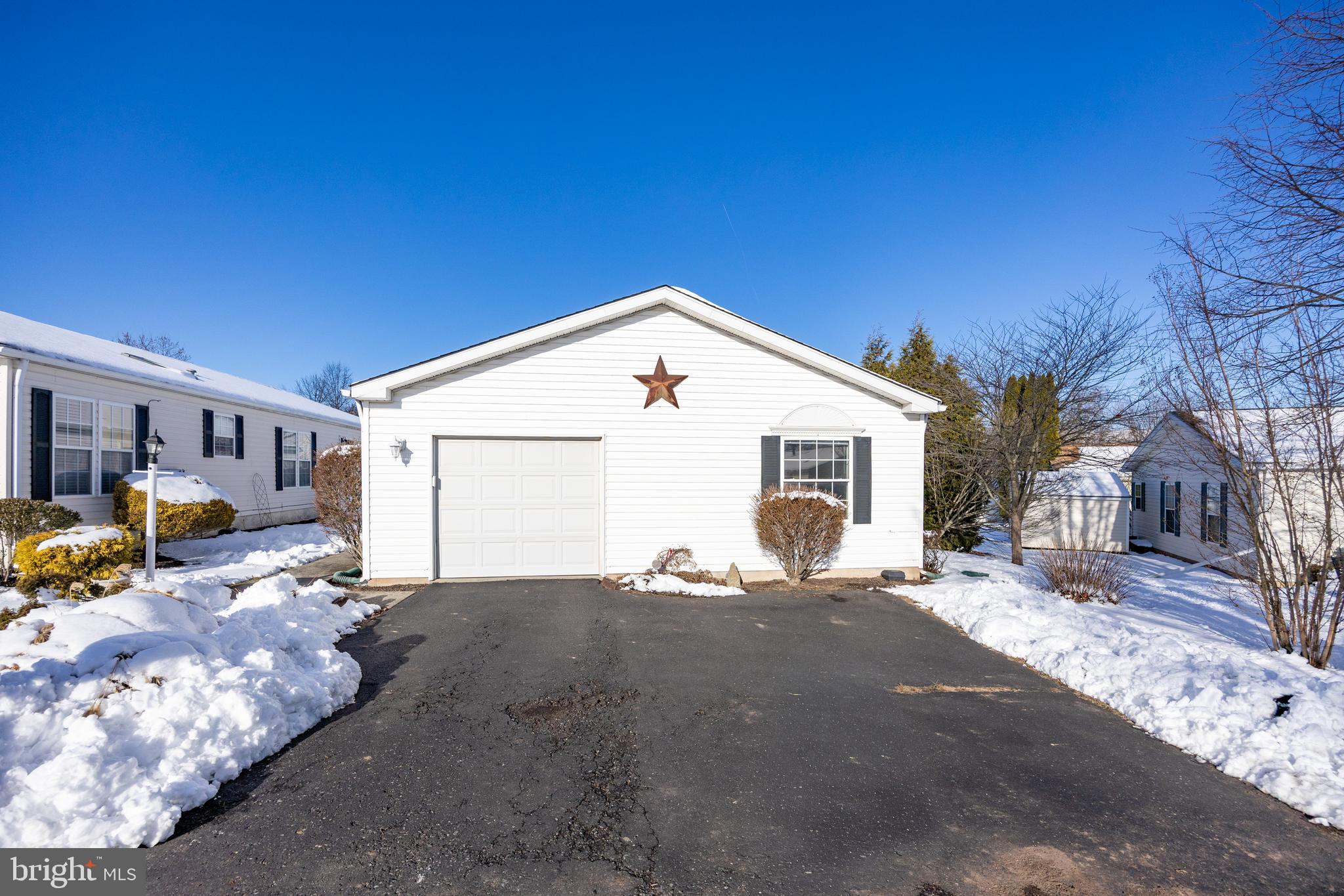 WILLOW RUN - Residential