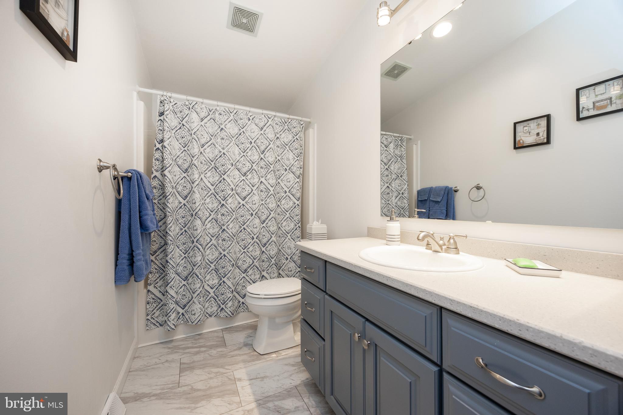 WILLOW RUN - Residential