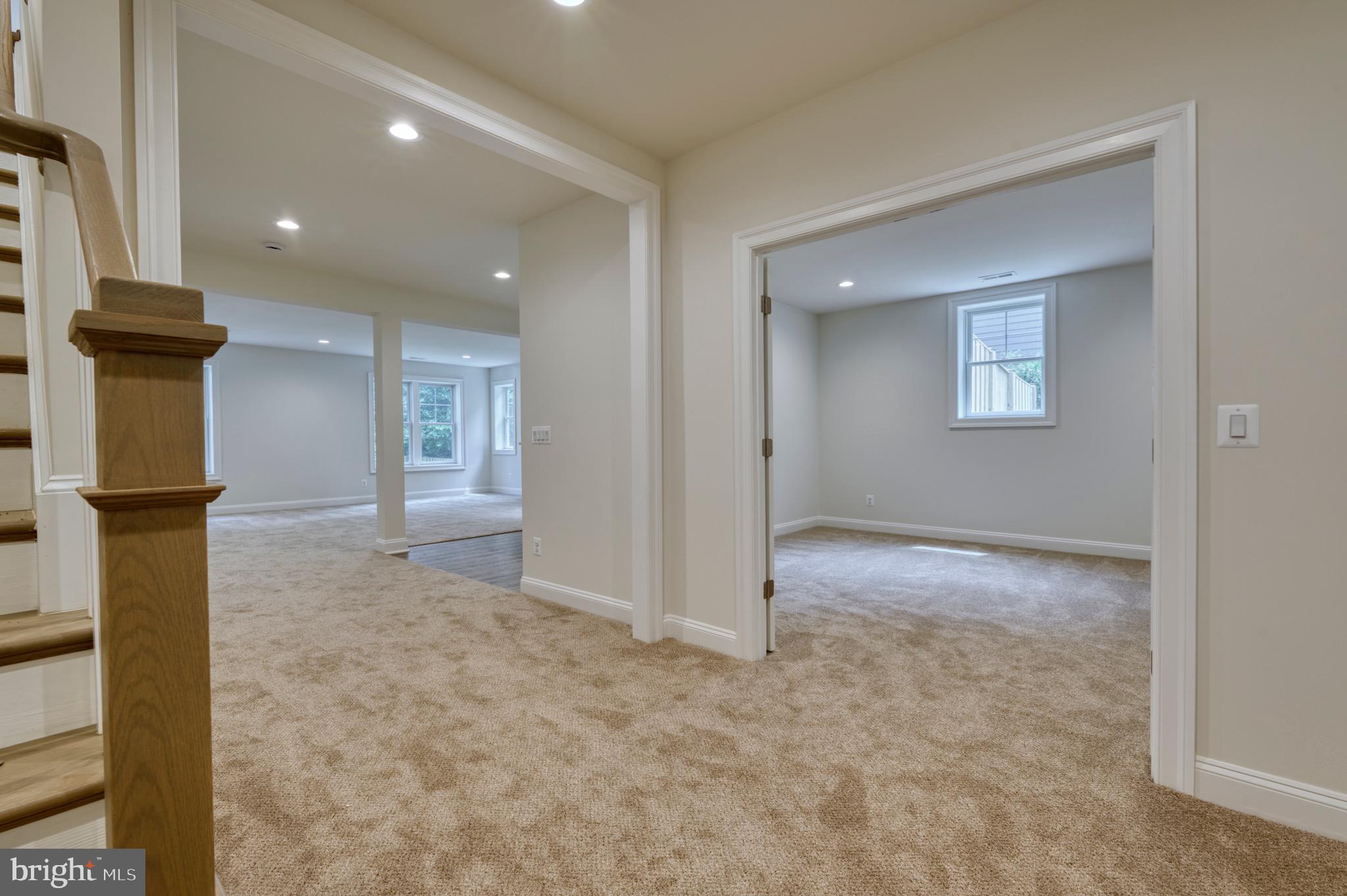 ROSEMONT - Residential