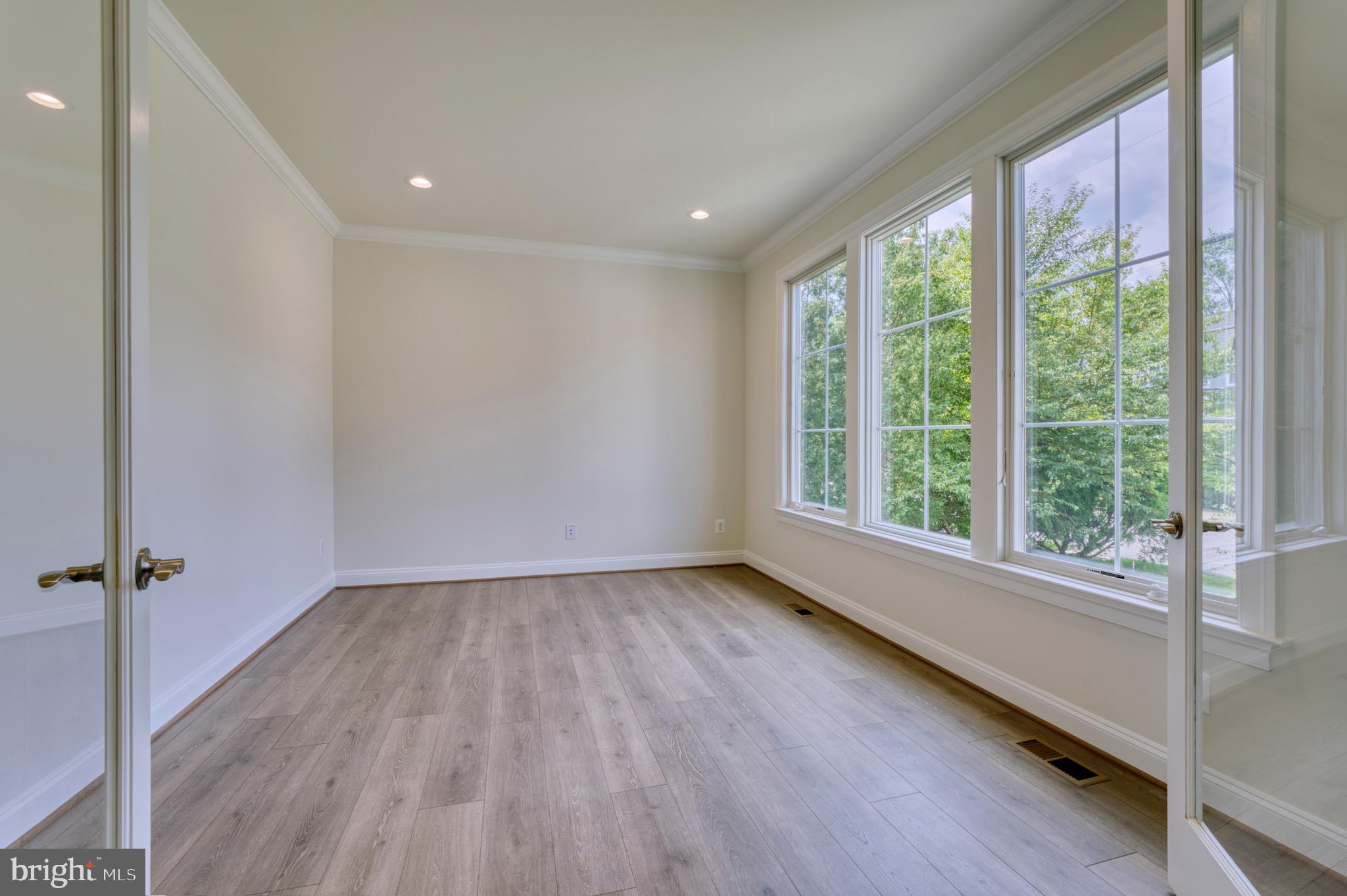 Search Homes 3 9355 TOVITO DRIVE