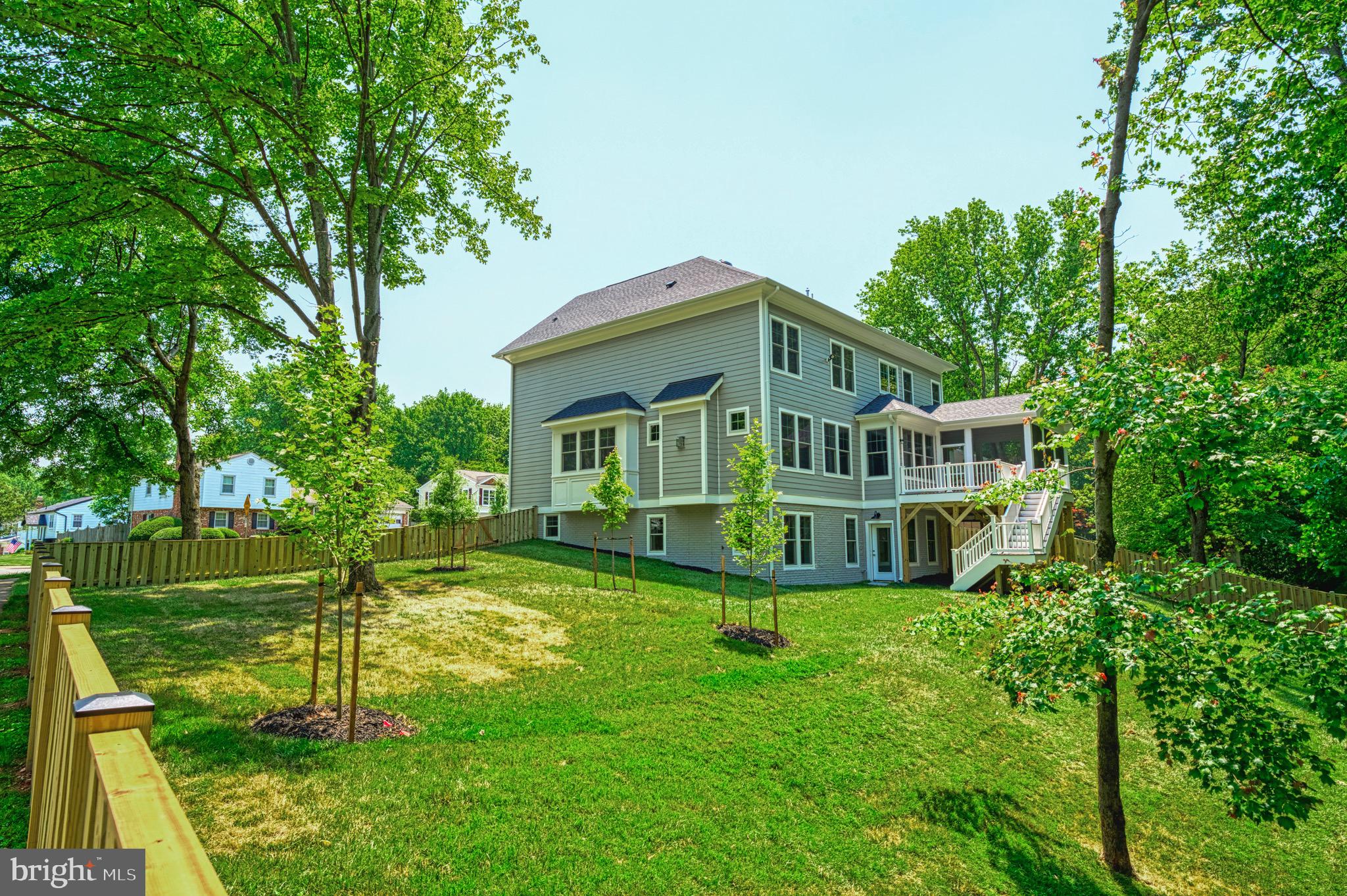 ROSEMONT - Residential