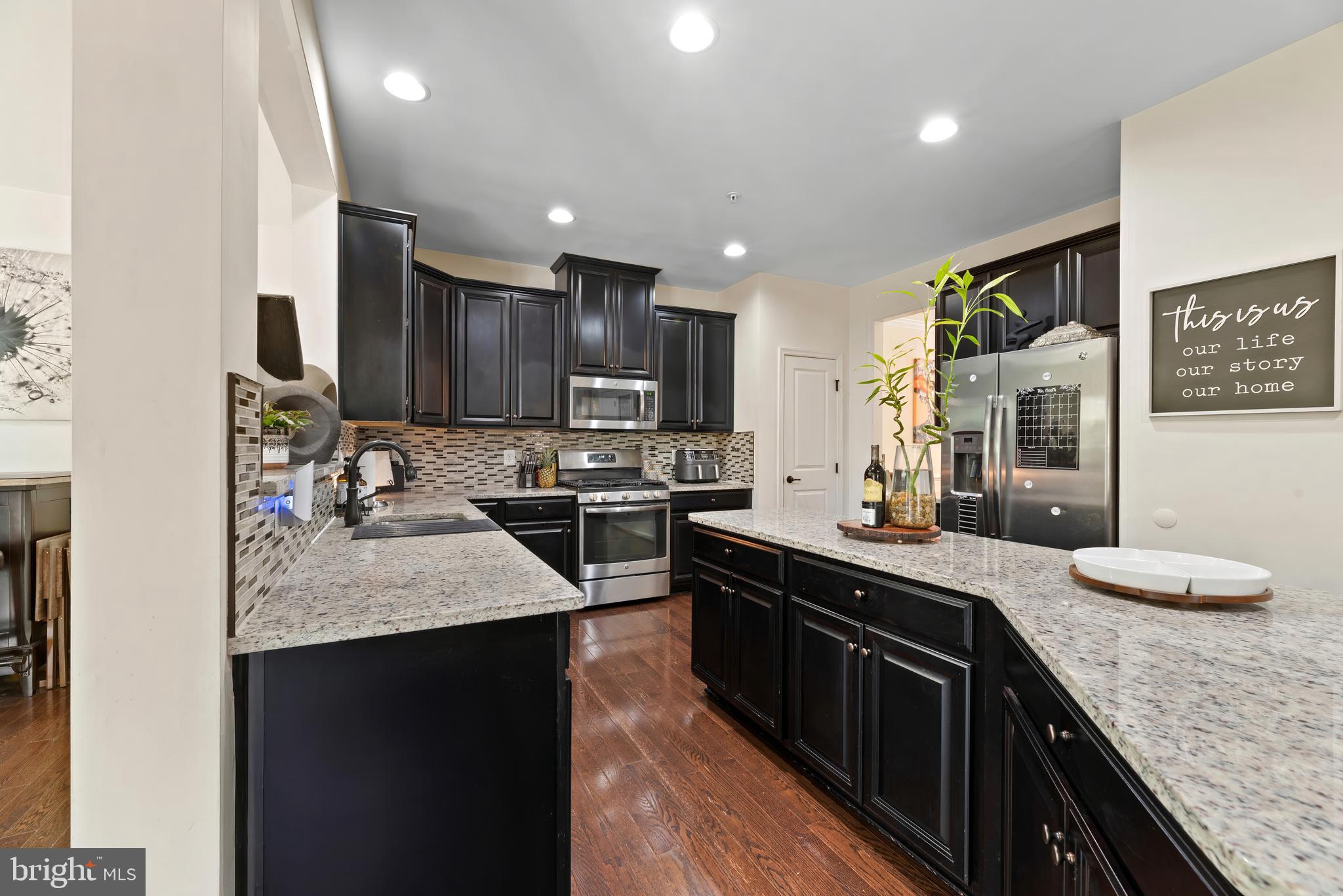 POTOMAC SHORES - Residential