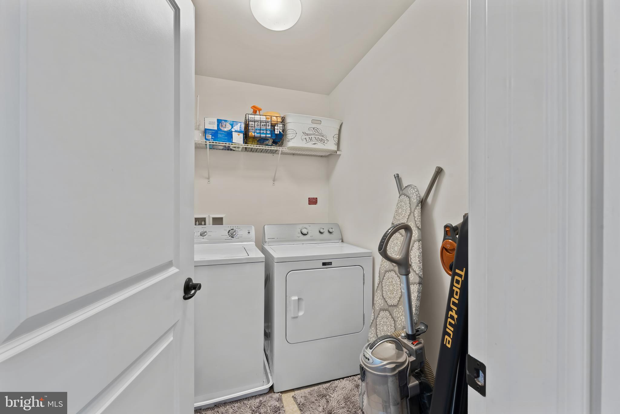 POTOMAC SHORES - Residential