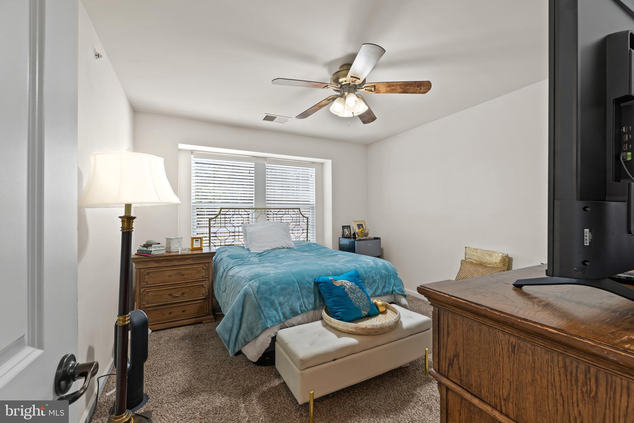 POTOMAC SHORES - Residential