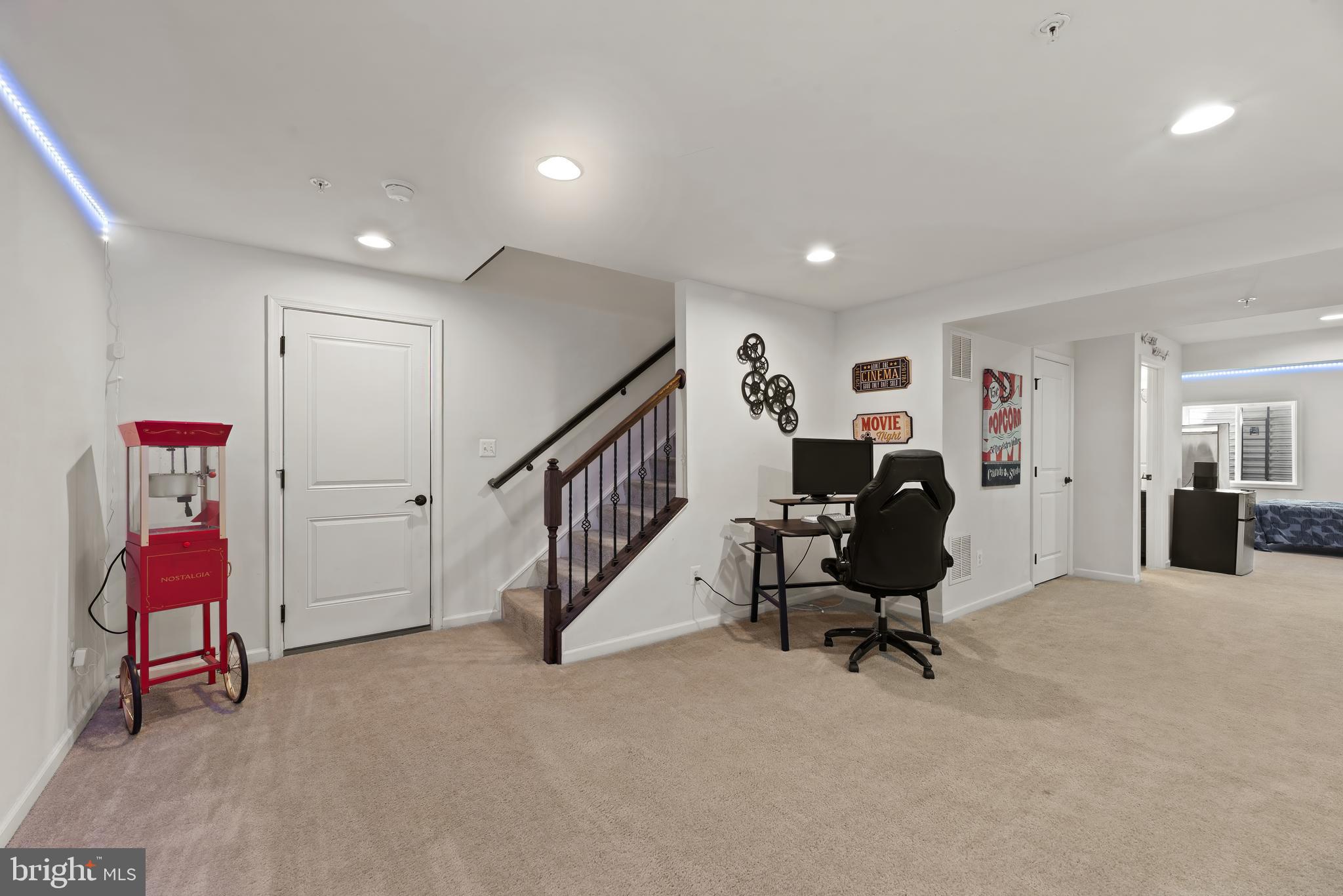 POTOMAC SHORES - Residential