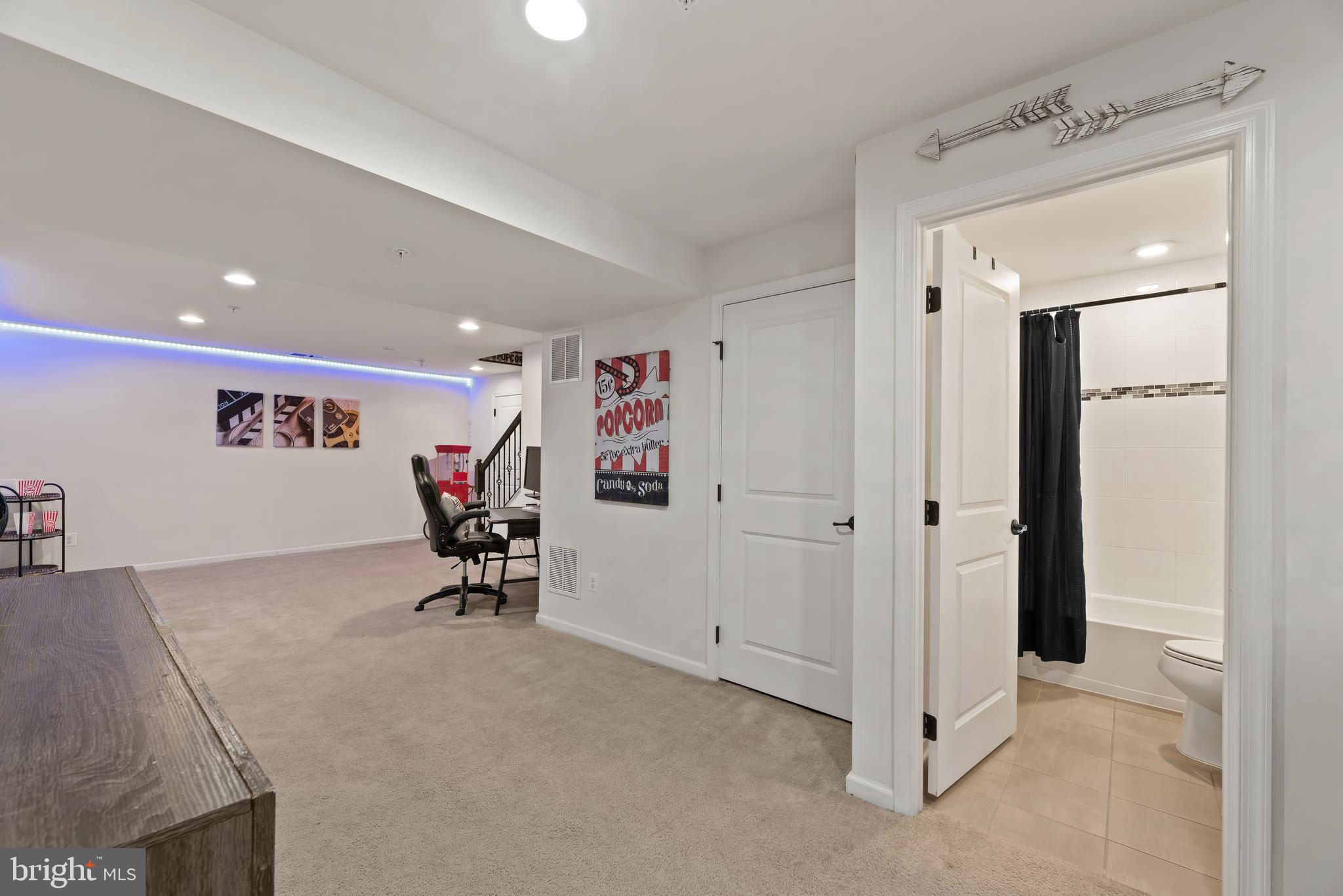 POTOMAC SHORES - Residential