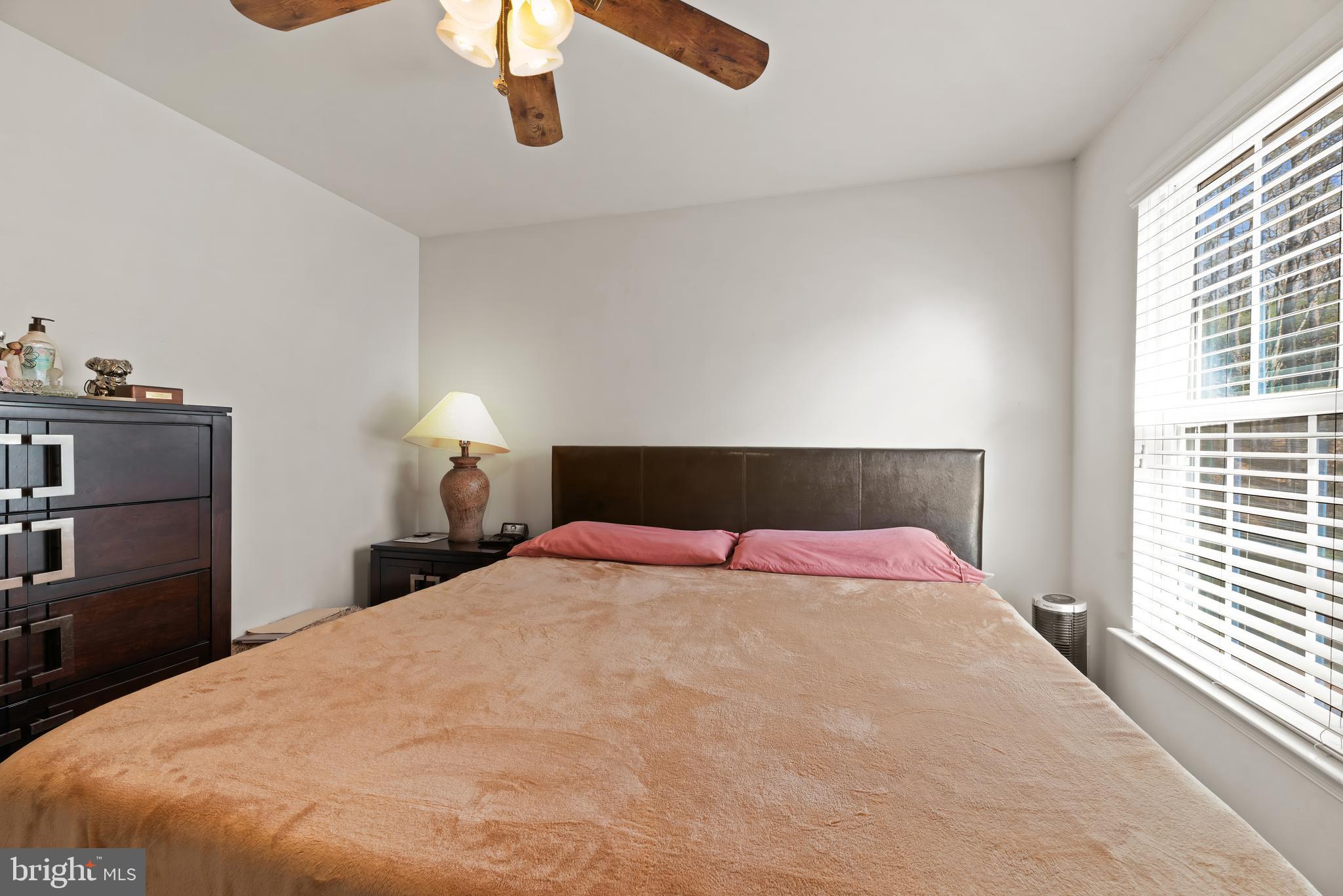 POTOMAC SHORES - Residential