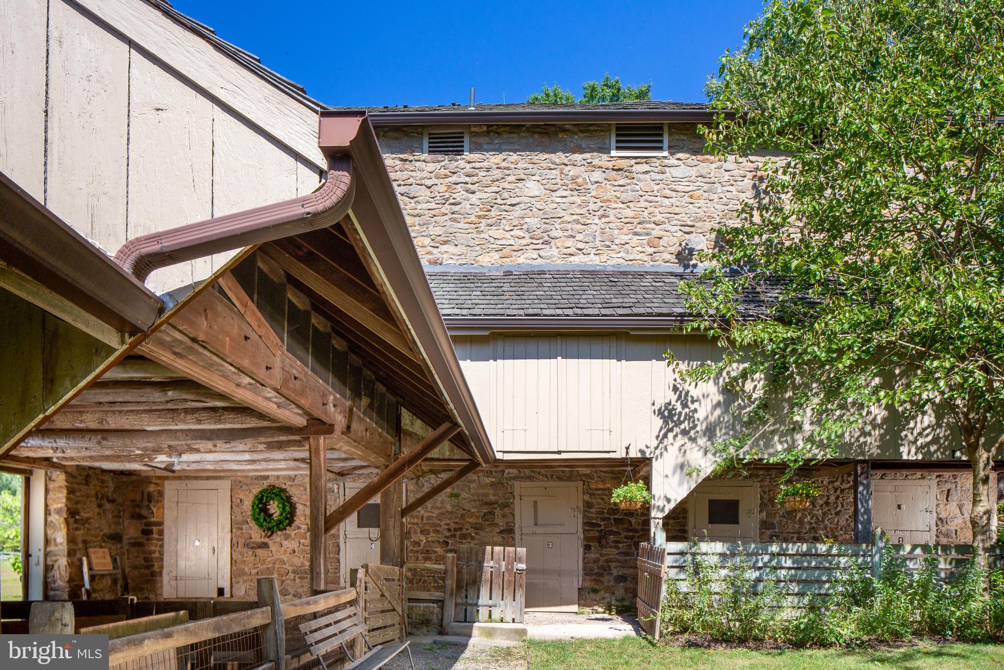 SPRING VALLEY - Residential