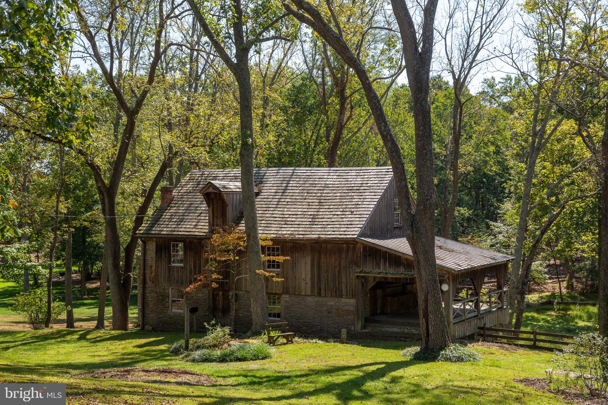 SPRING VALLEY - Residential