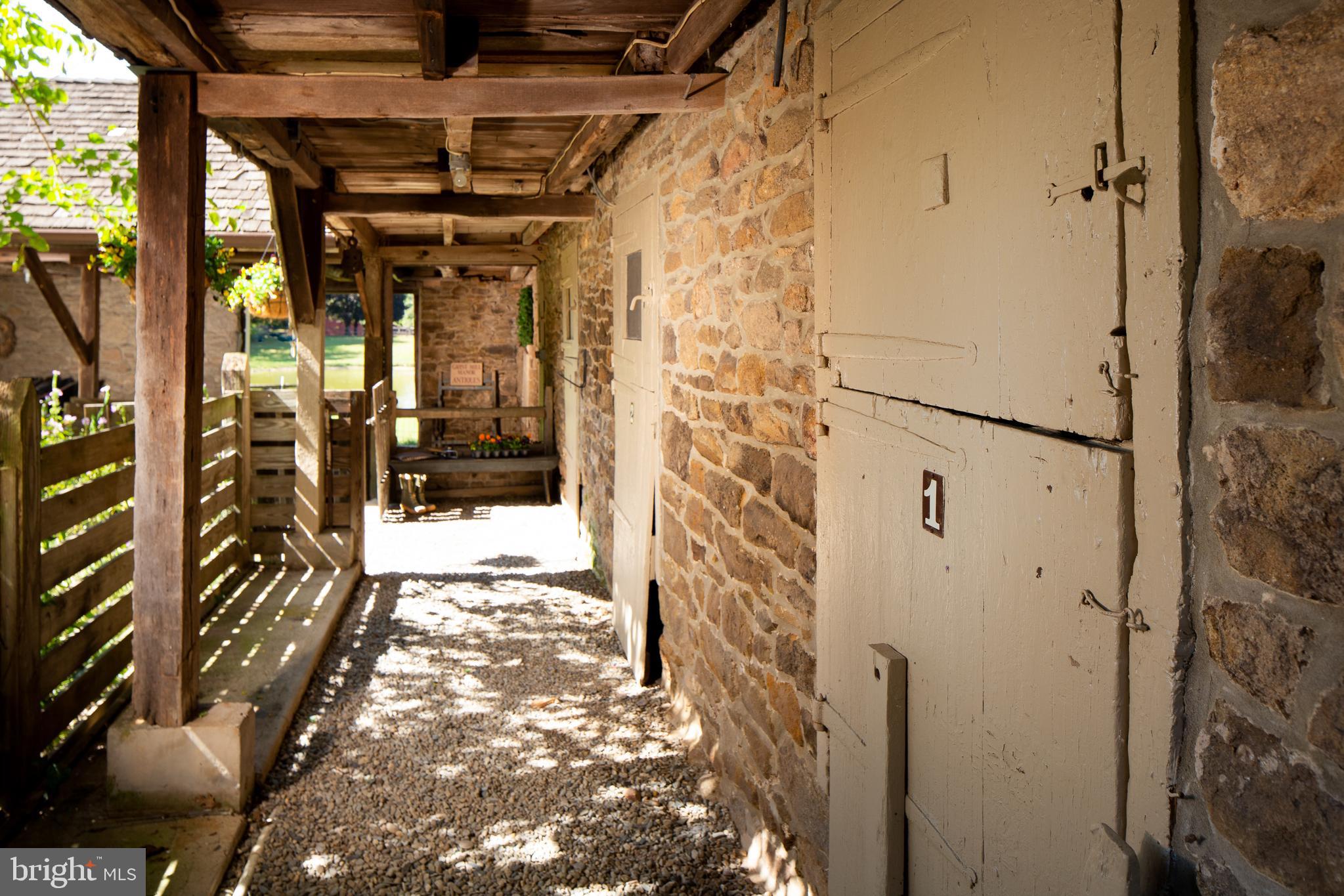 SPRING VALLEY - Residential