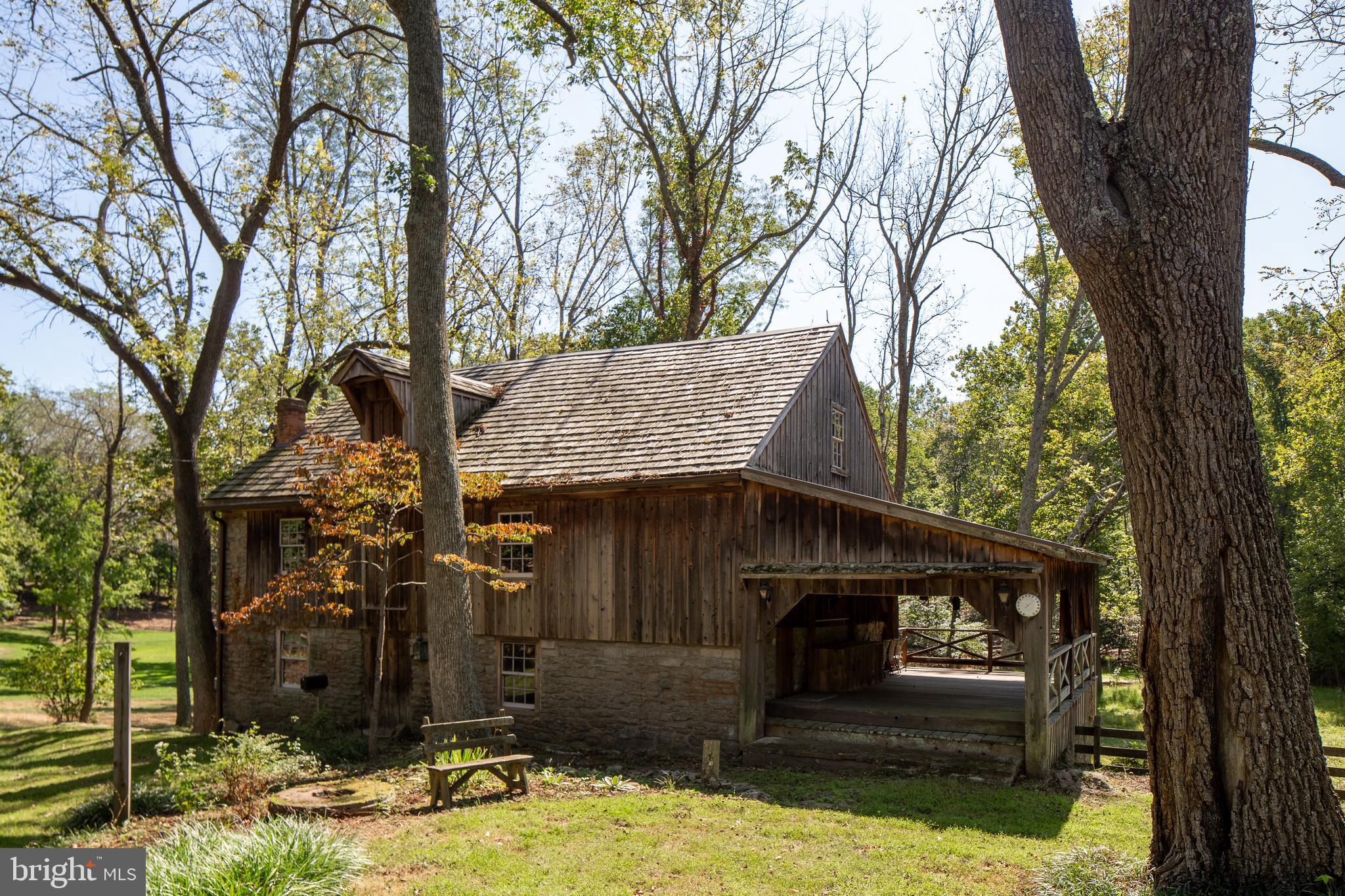 SPRING VALLEY - Residential