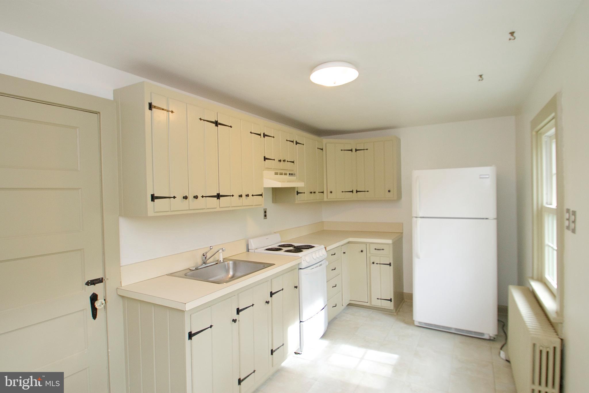 SPRING VALLEY - Residential