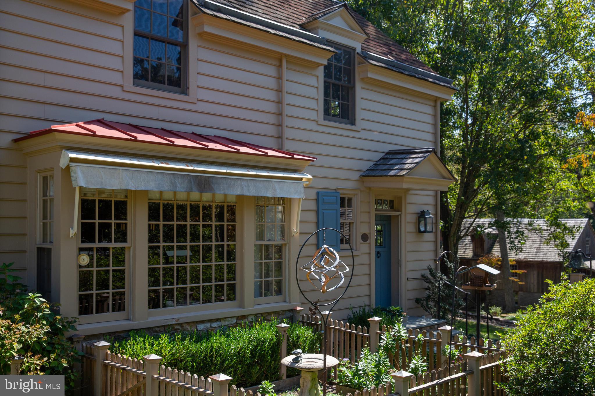 SPRING VALLEY - Residential