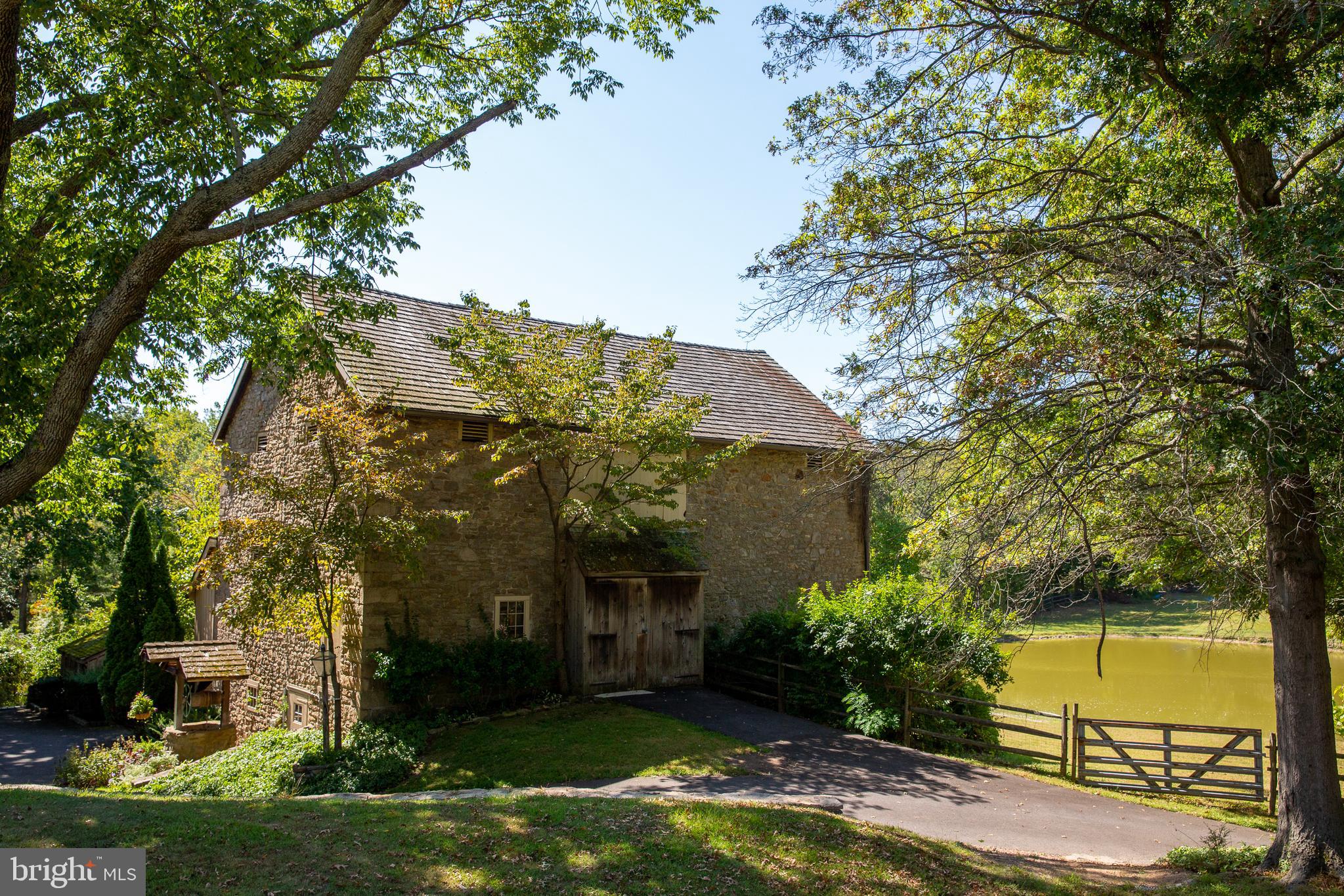 SPRING VALLEY - Residential