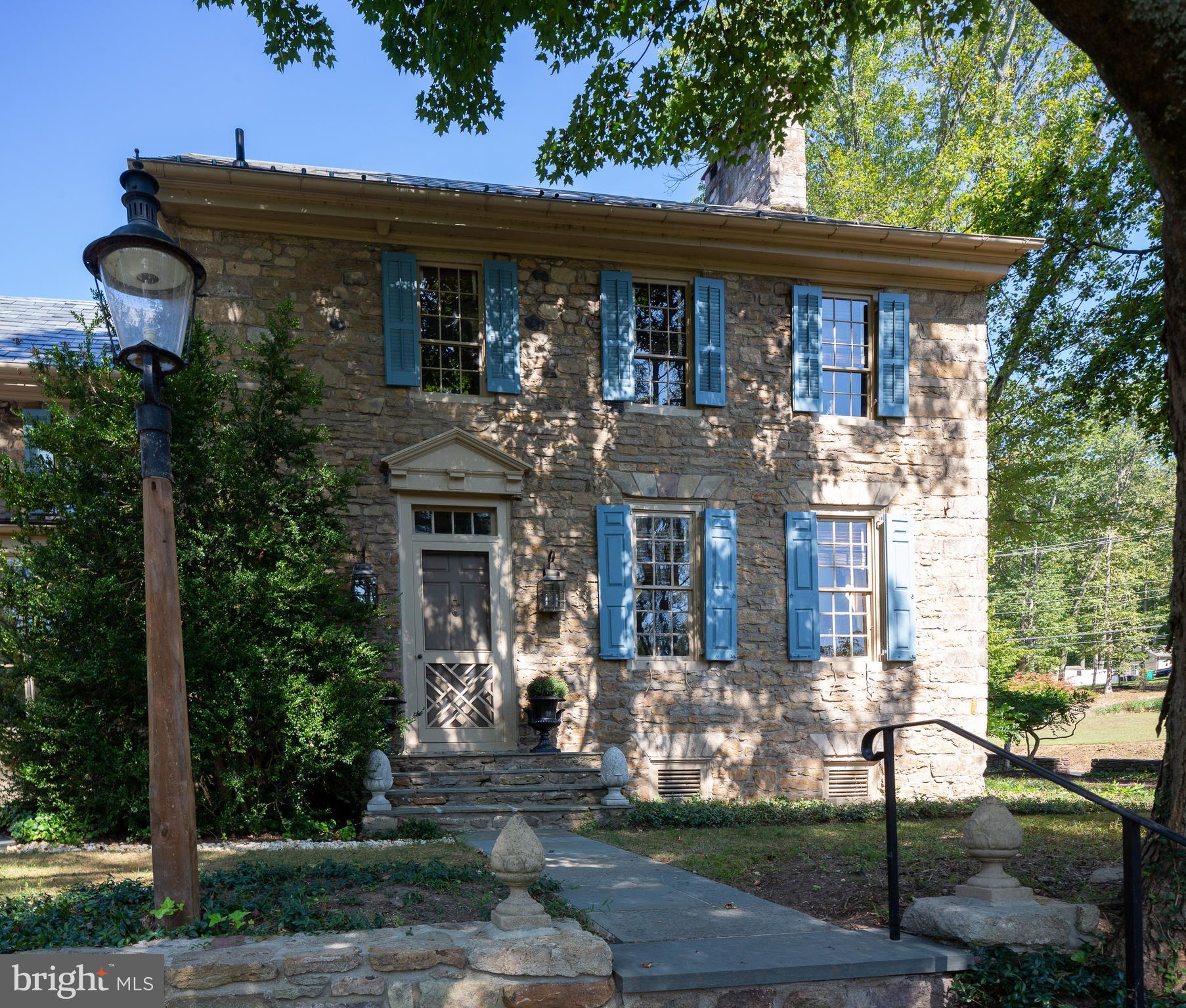 SPRING VALLEY - Residential