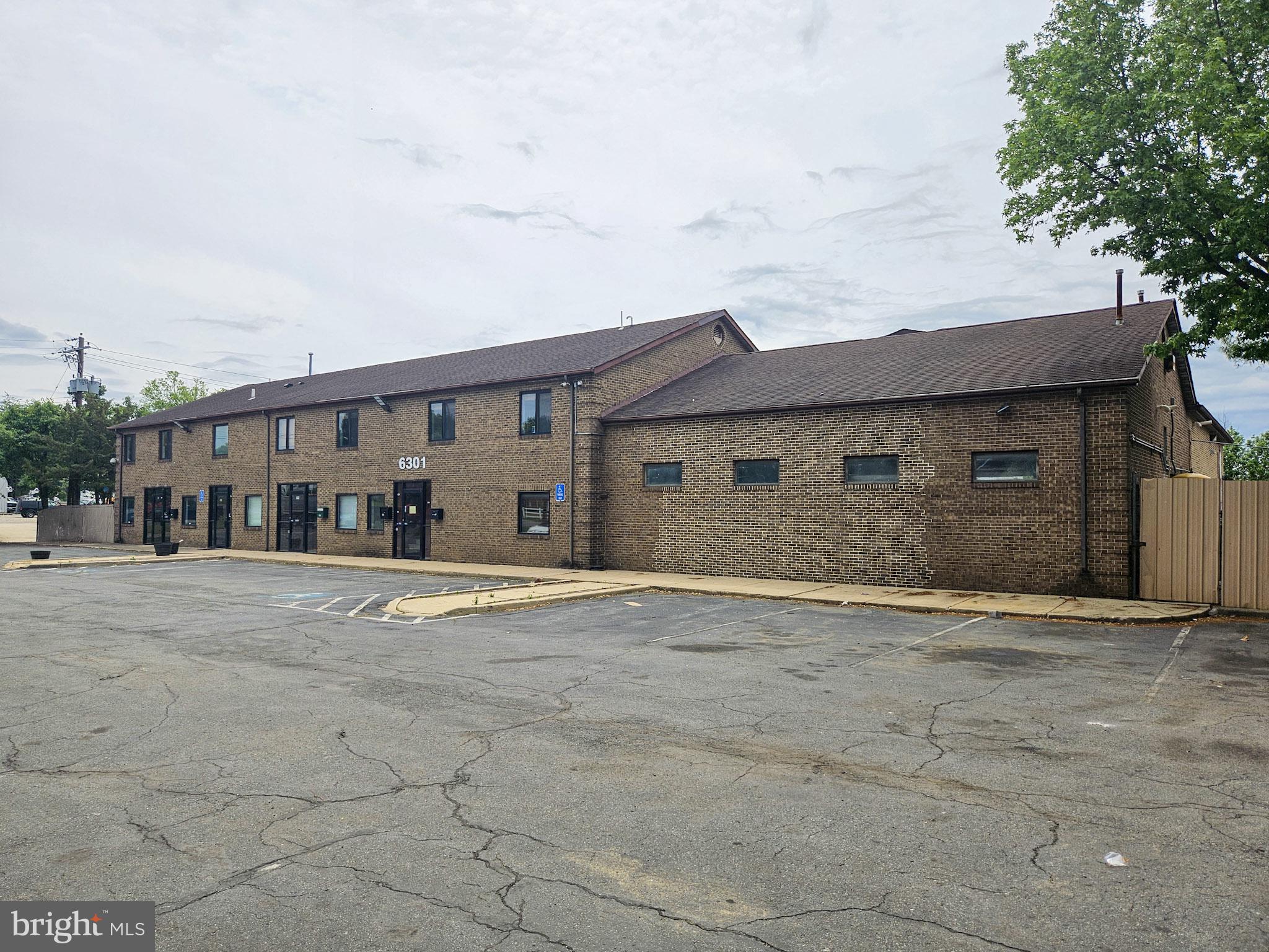 6301 FOXLEY ROAD