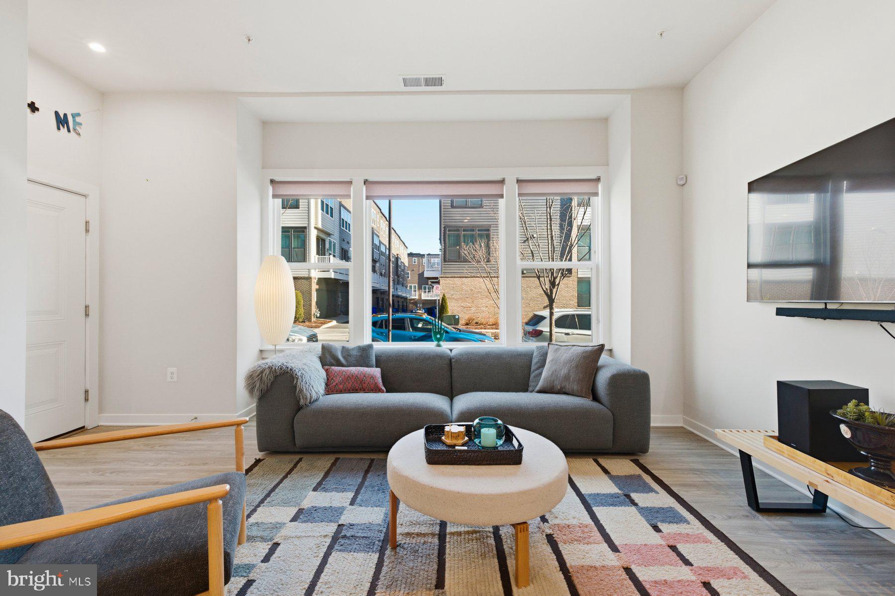 WESTSIDE AT SHADY GROVE METRO - Residential