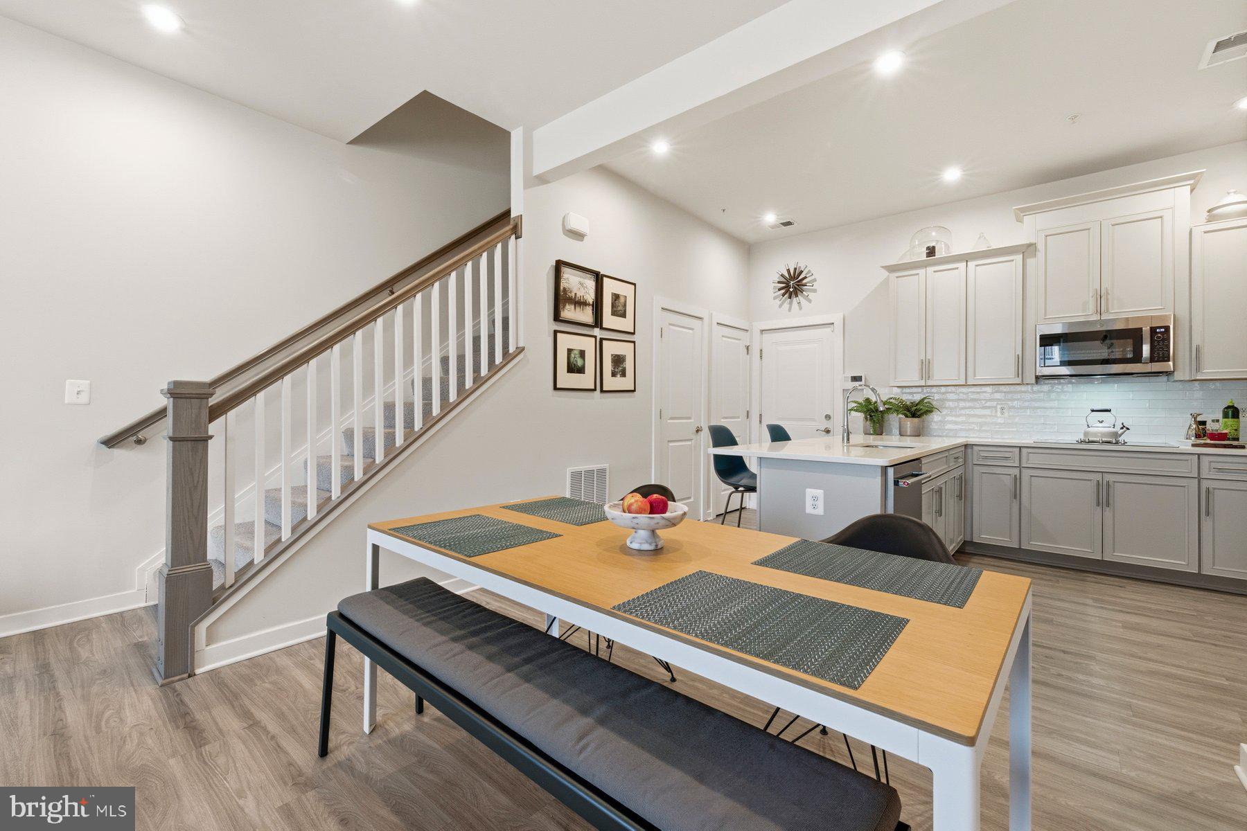 WESTSIDE AT SHADY GROVE METRO - Residential