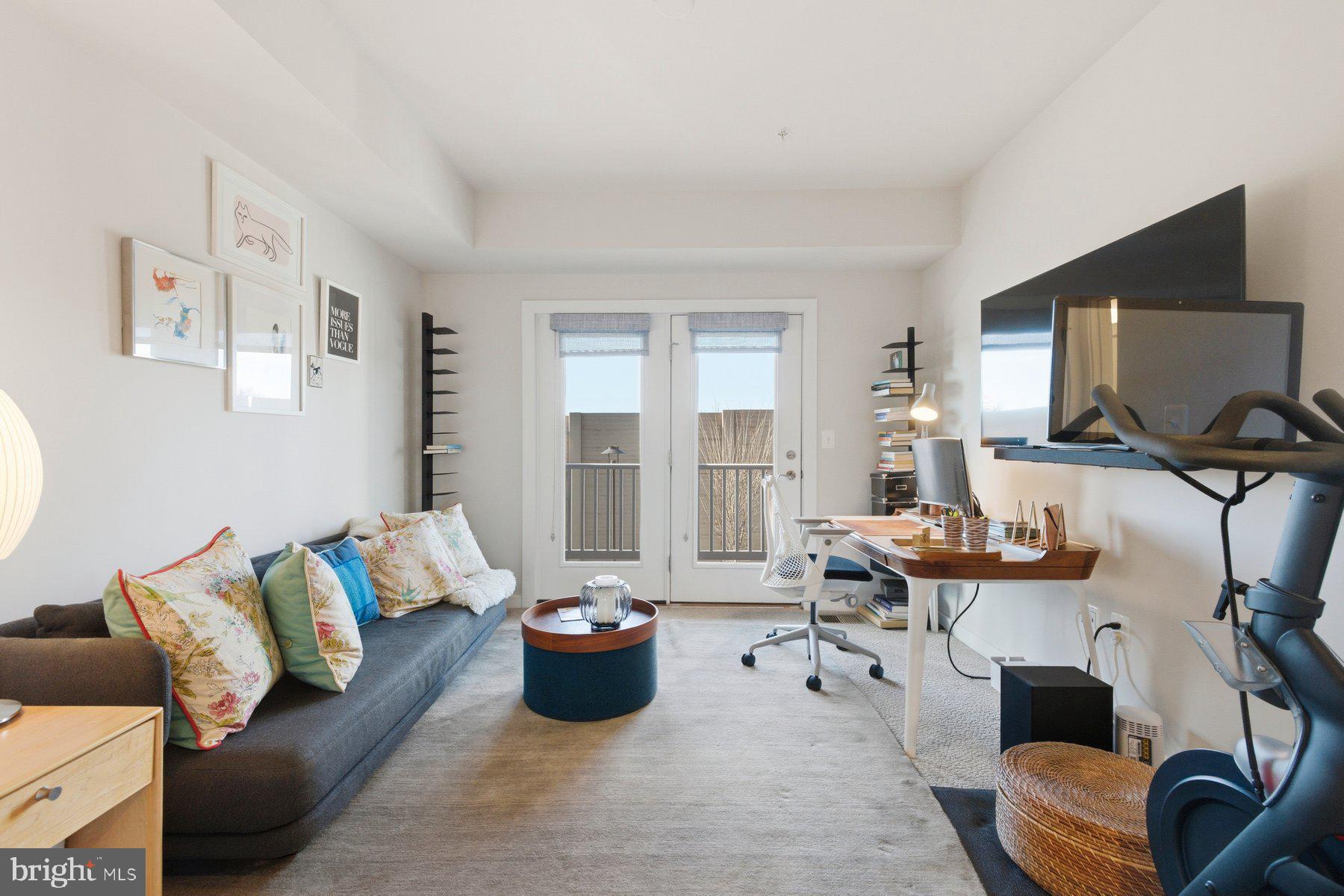 WESTSIDE AT SHADY GROVE METRO - Residential