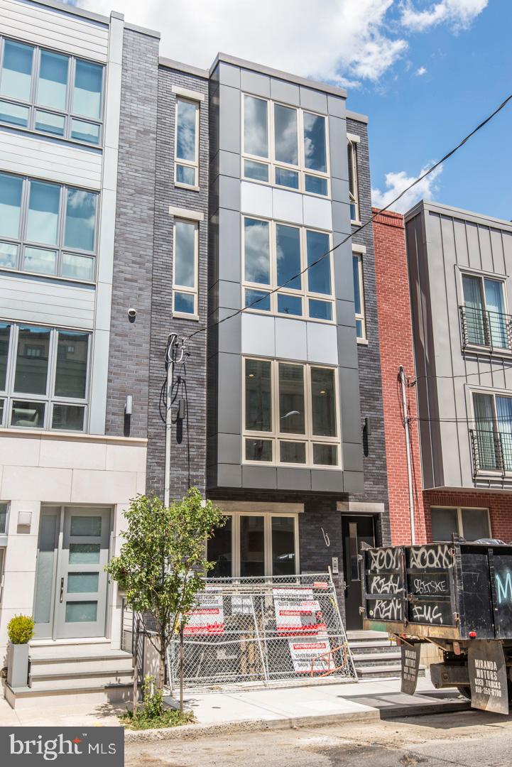 GRADUATE HOSPITAL - Residential Lease