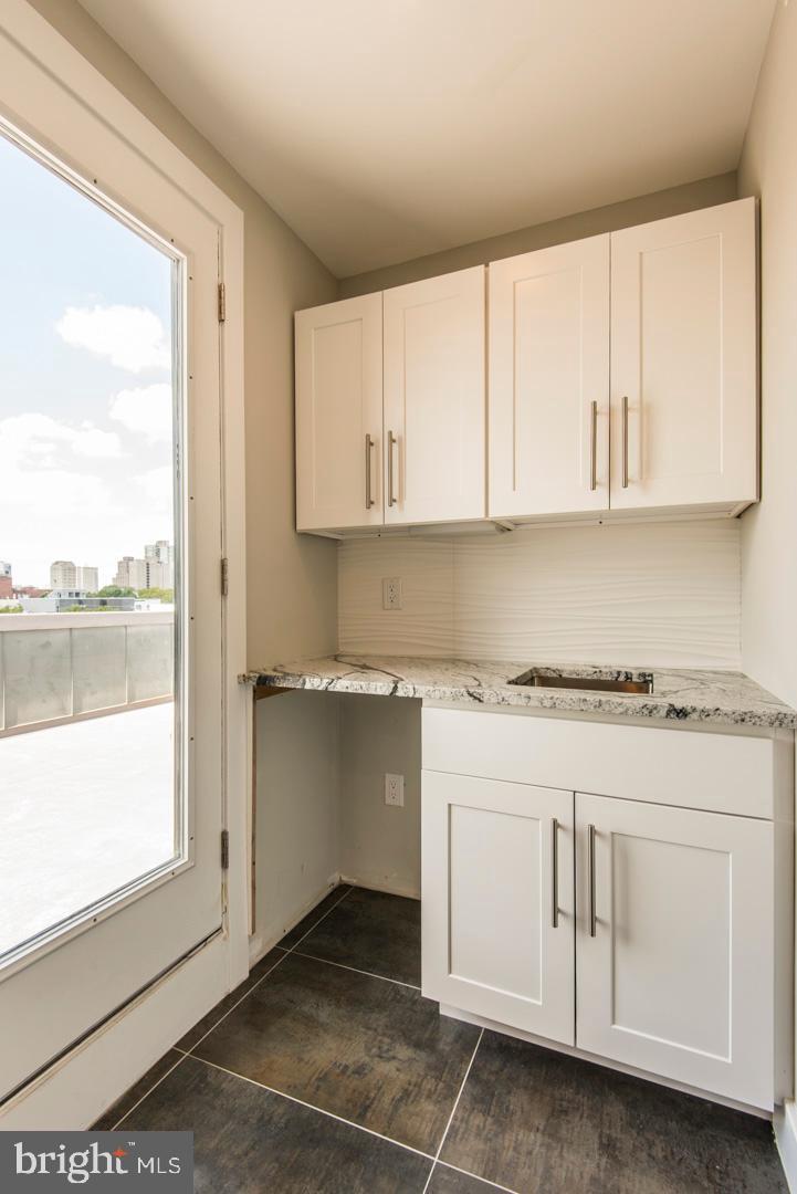 GRADUATE HOSPITAL - Residential Lease