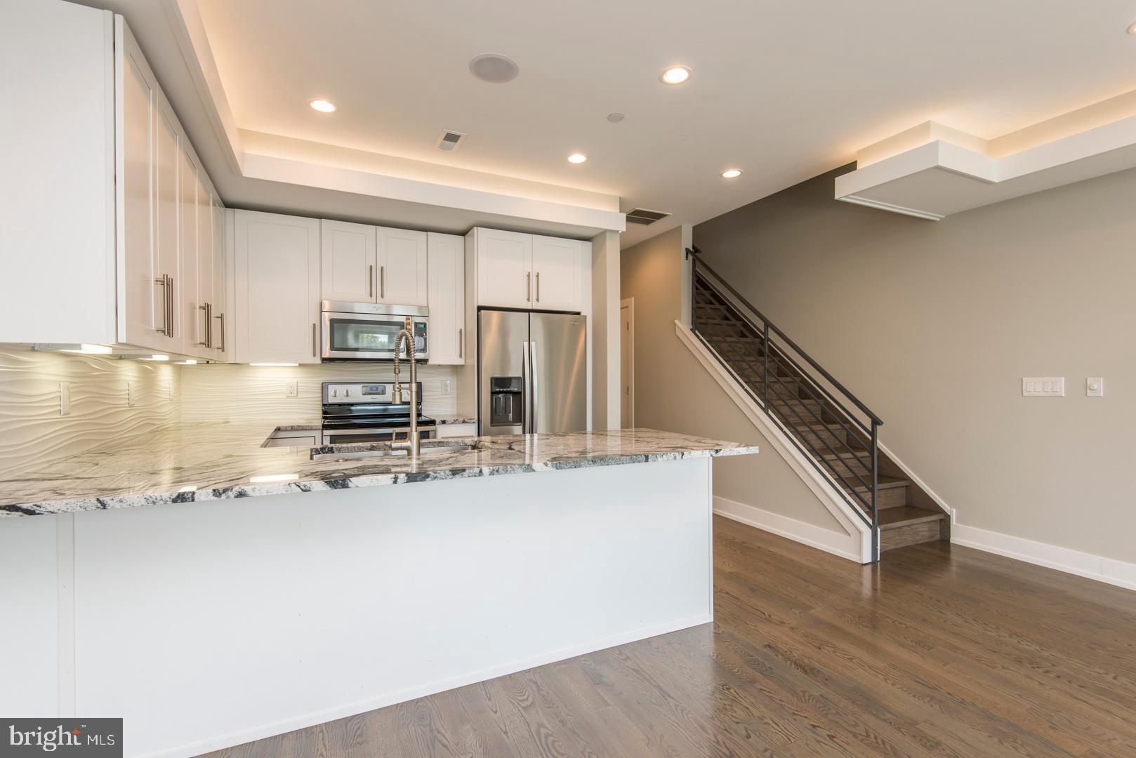 GRADUATE HOSPITAL - Residential Lease