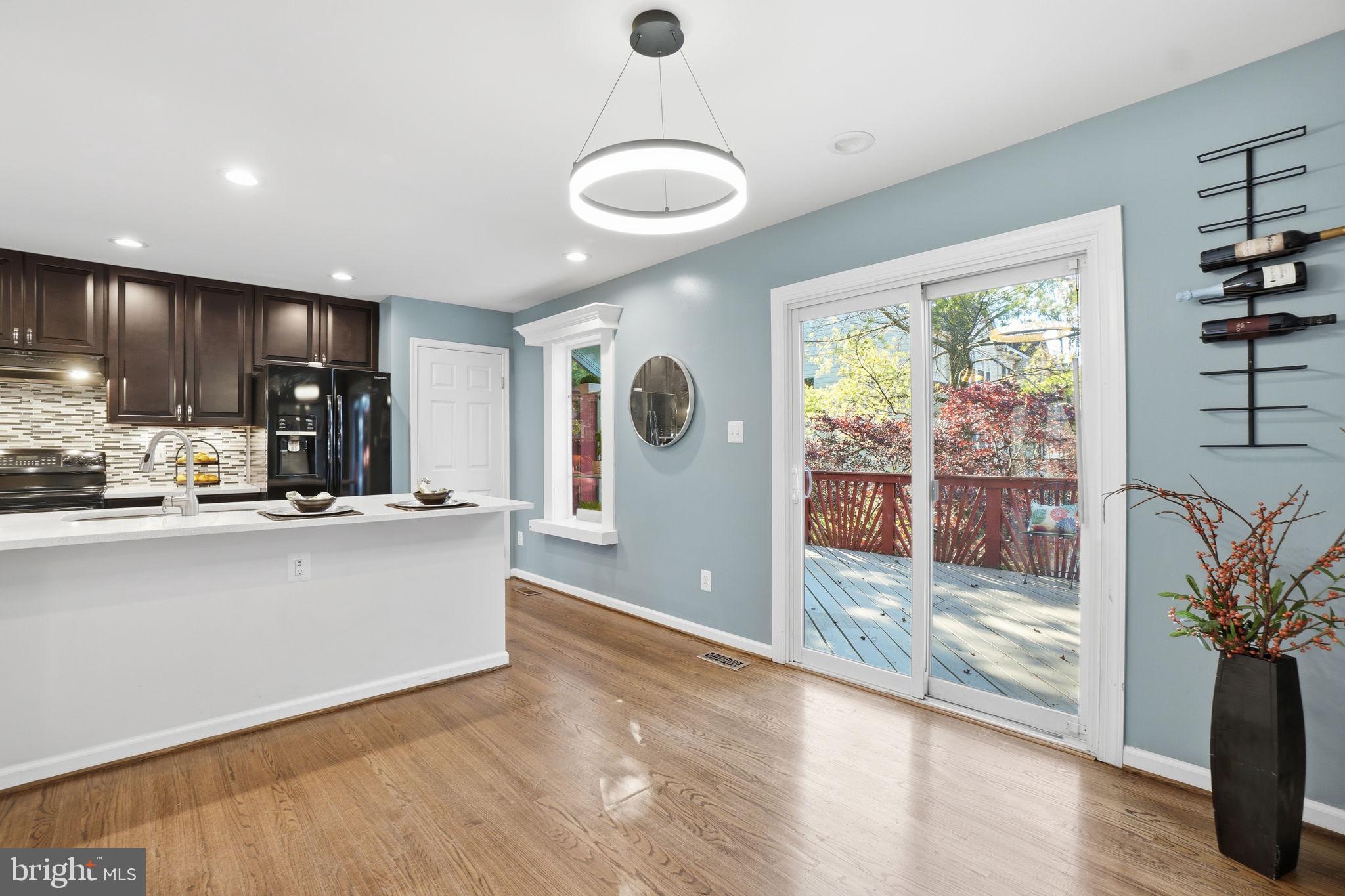 711 HERNDON WOODS COURT