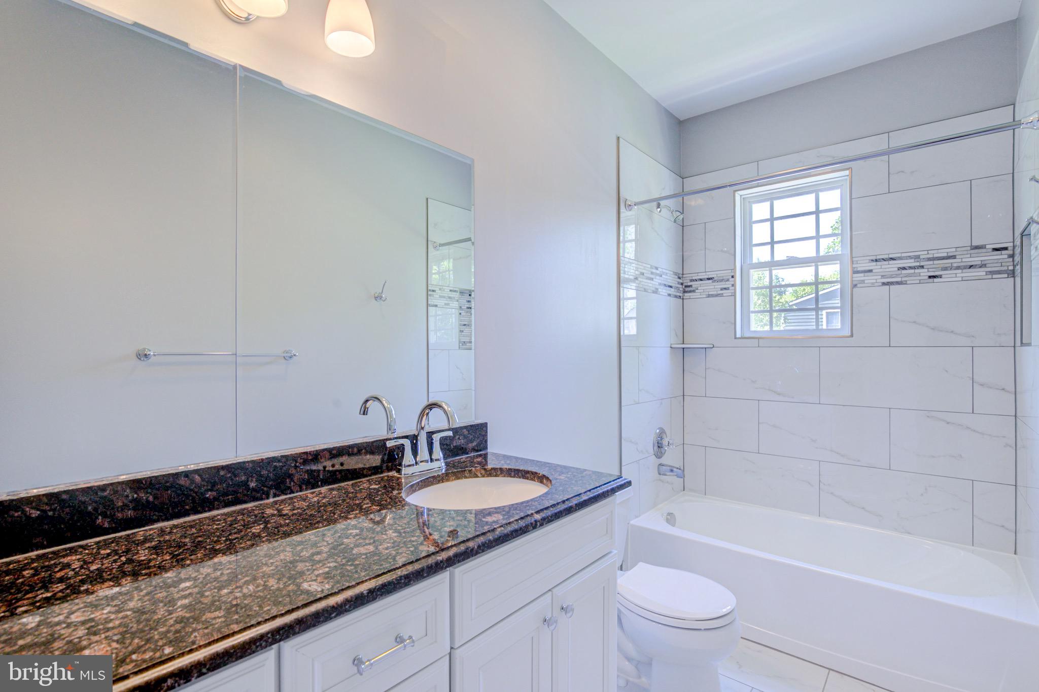 WEST LAWN - Residential