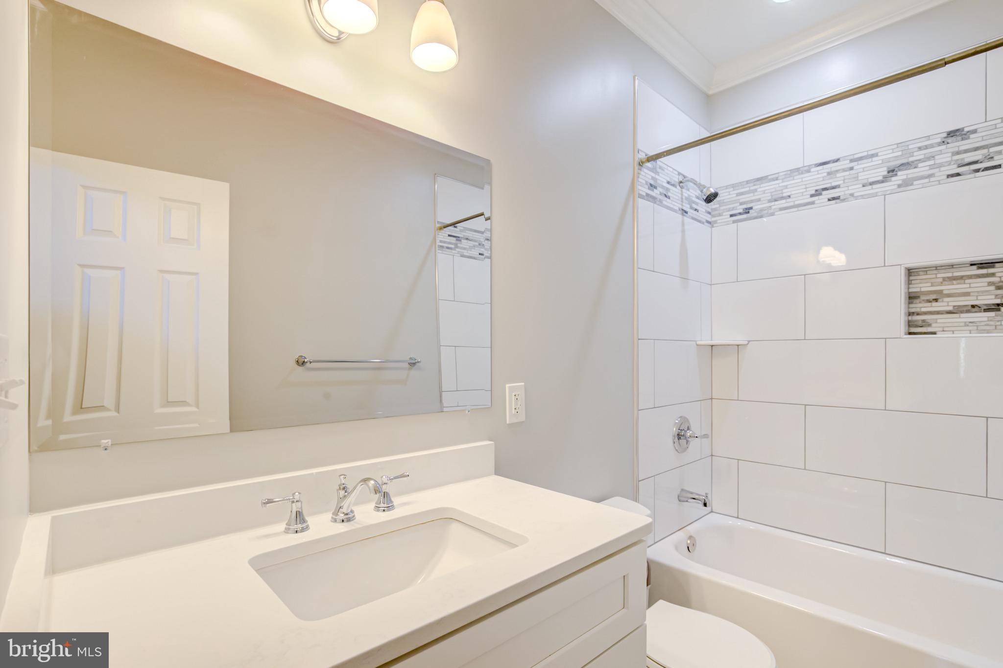 WEST LAWN - Residential