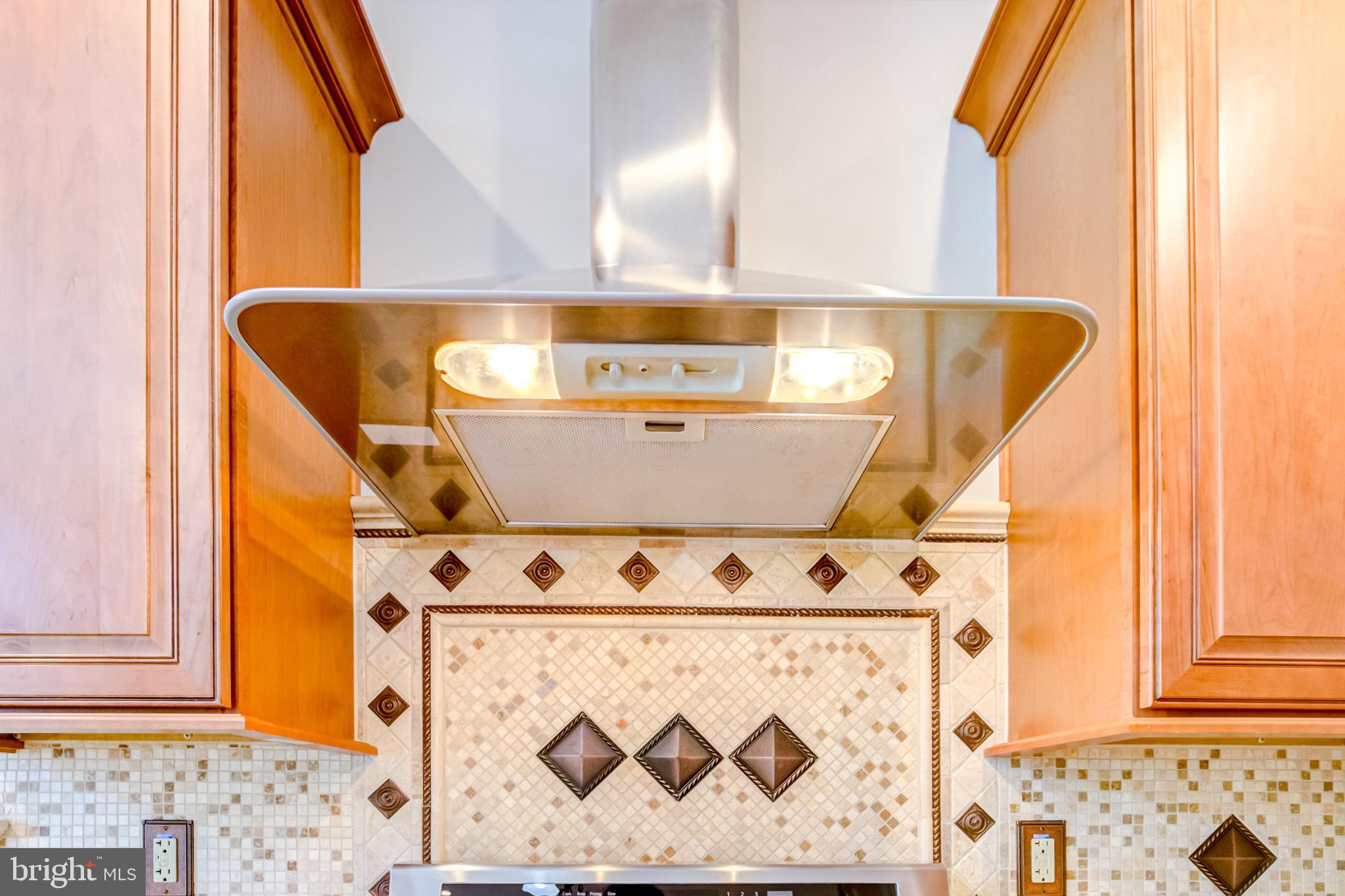 WEST LAWN - Residential