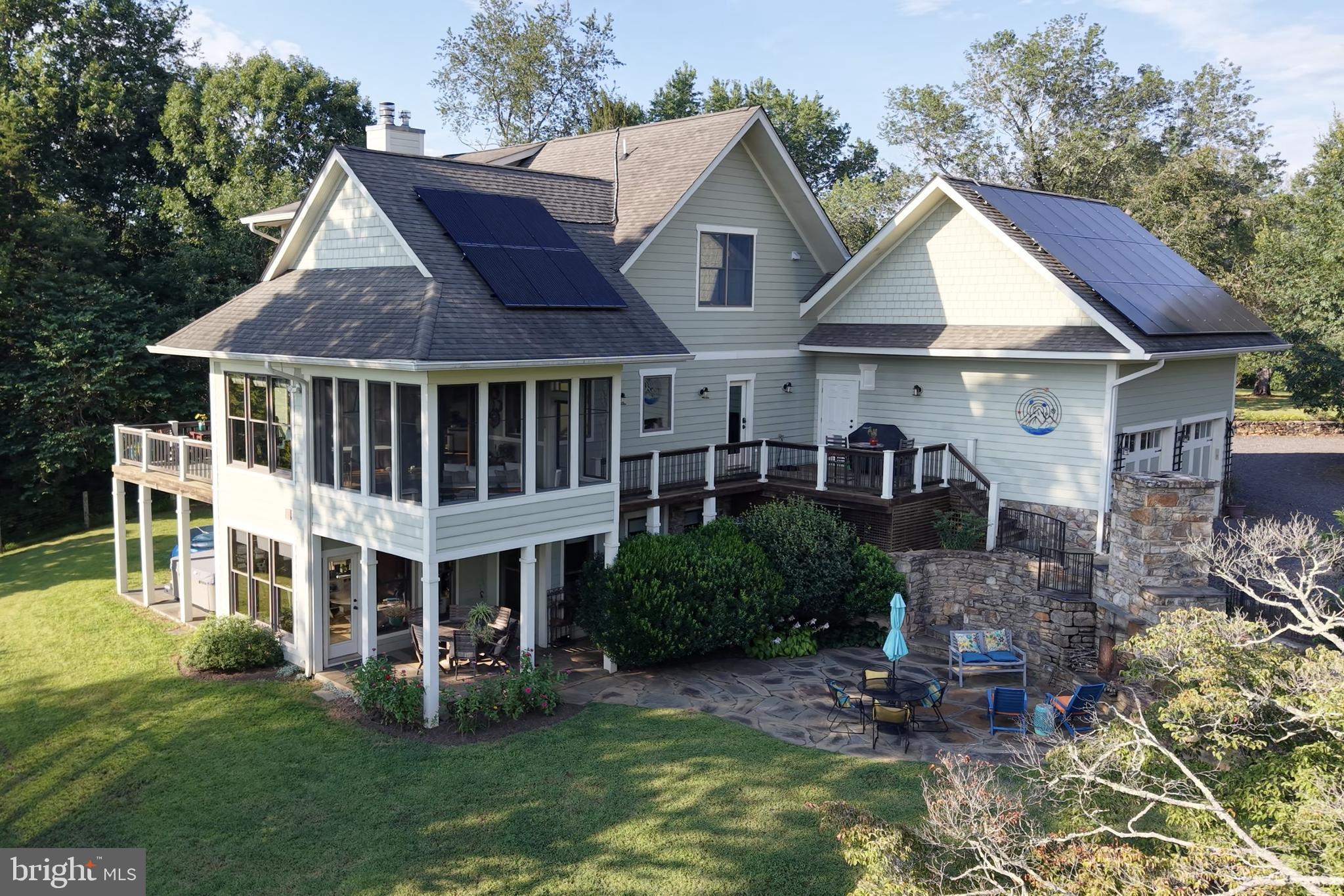 210 GRAND VIEW ROAD