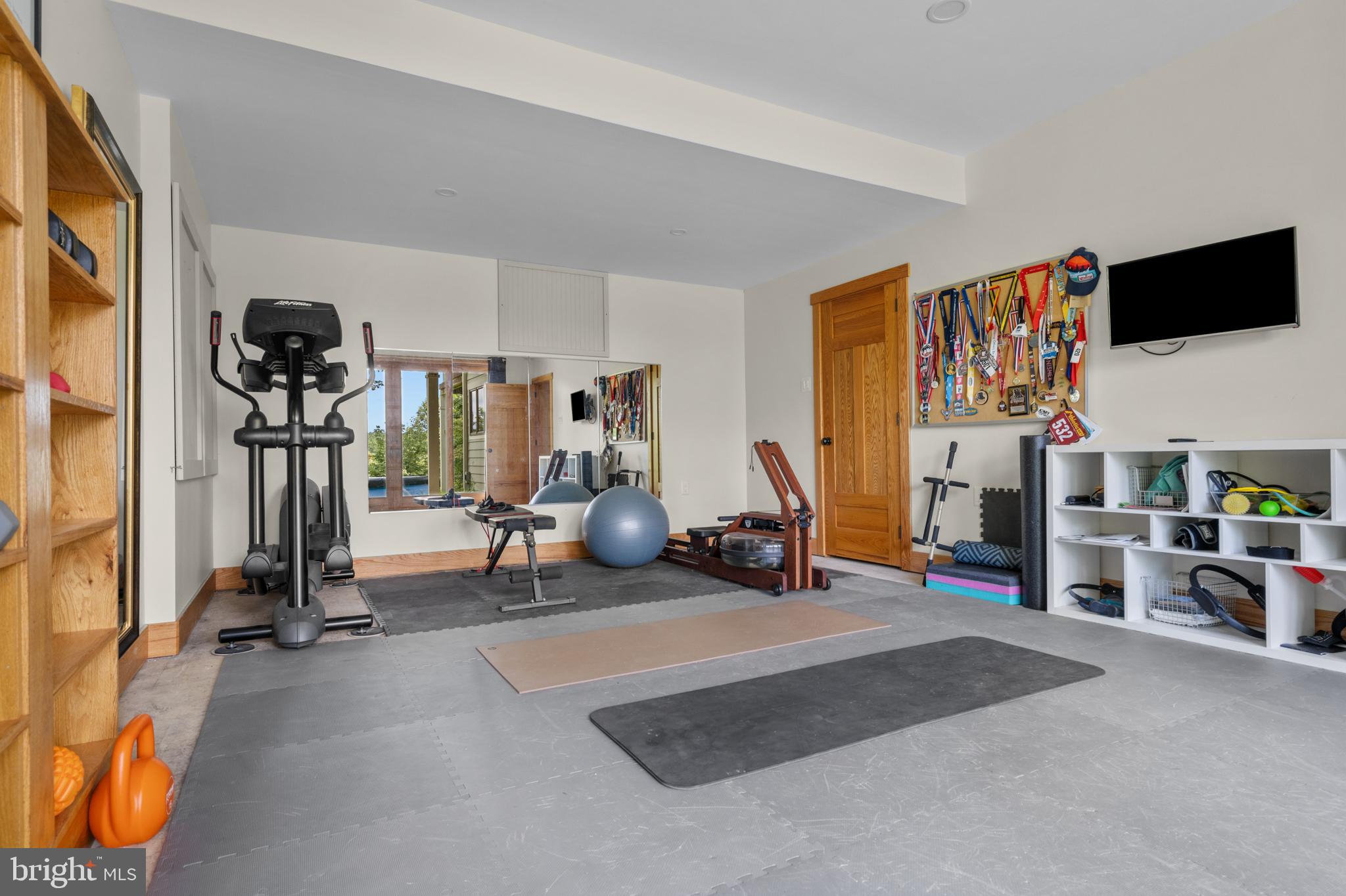 PEYTON FARMS - Residential