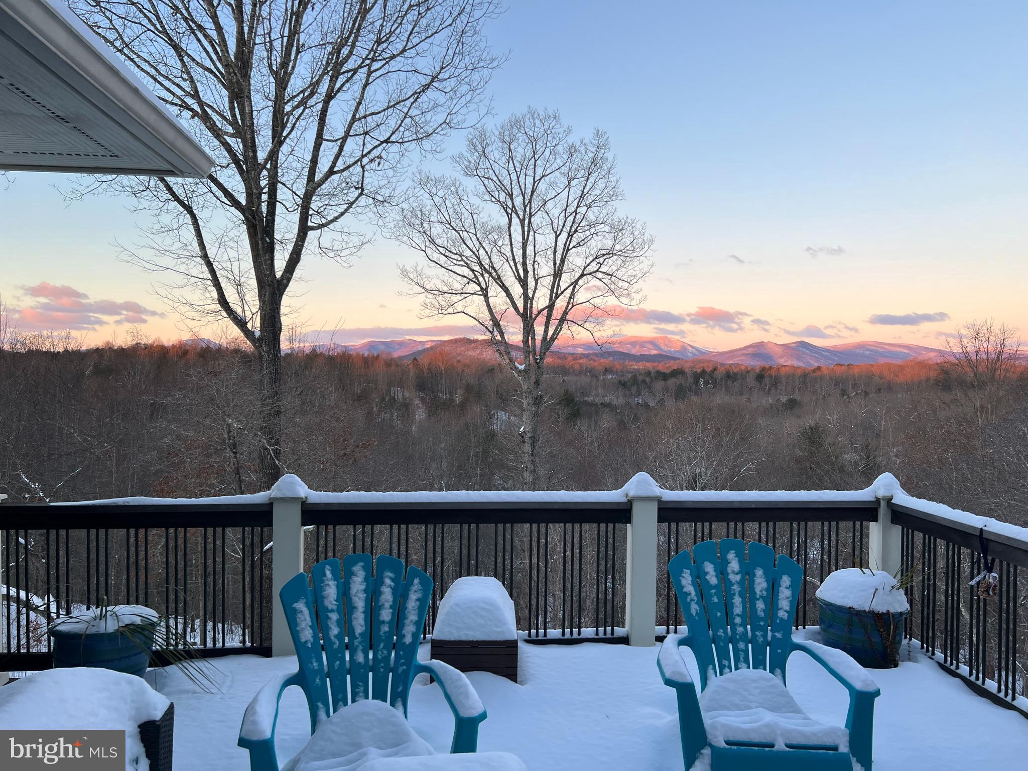 PEYTON FARMS - Residential