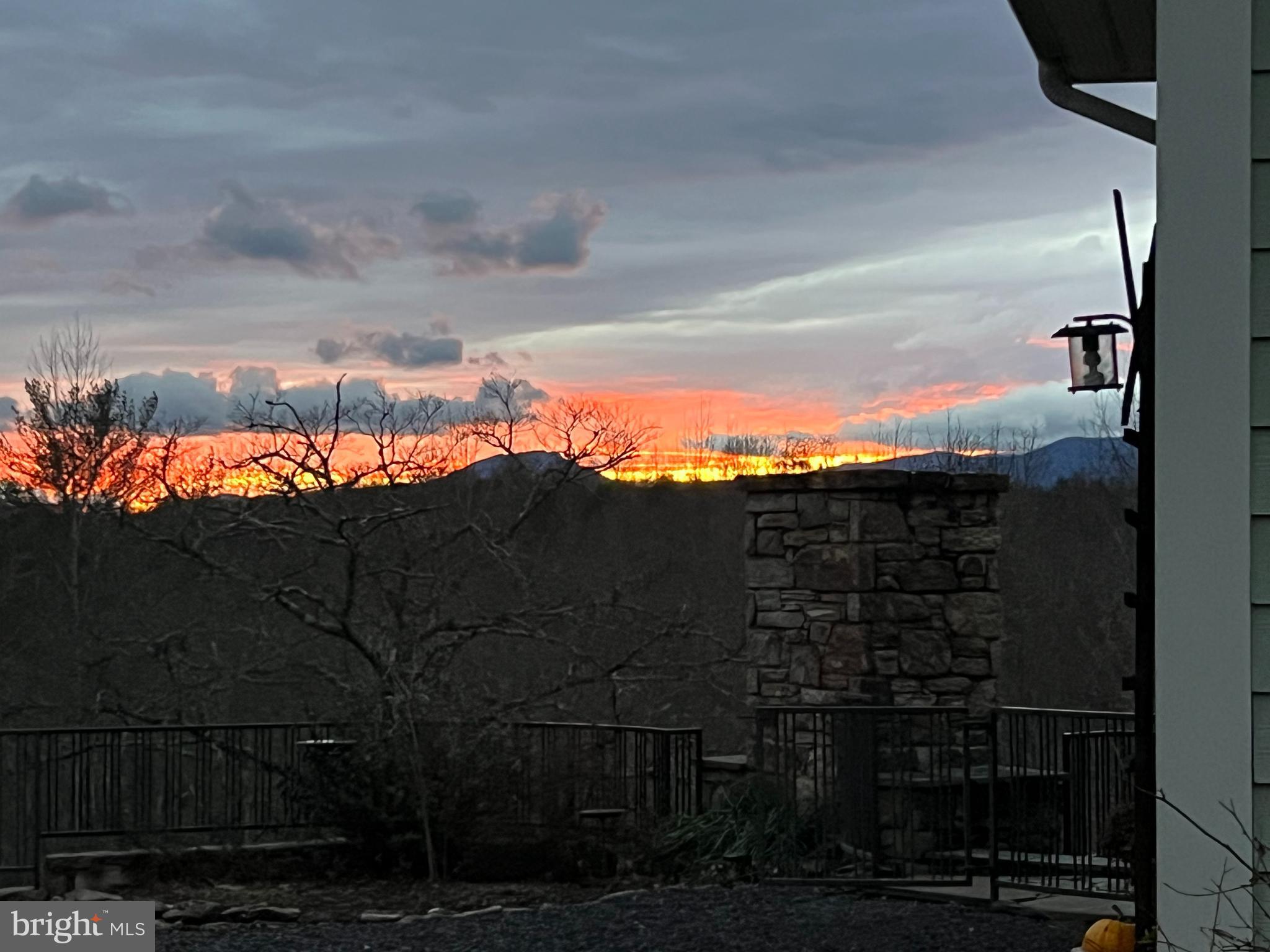 PEYTON FARMS - Residential