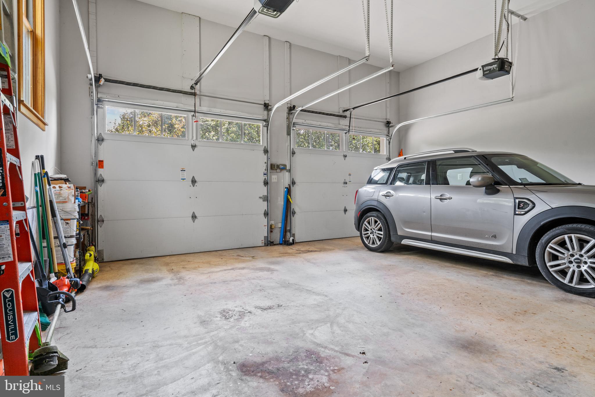 PEYTON FARMS - Residential