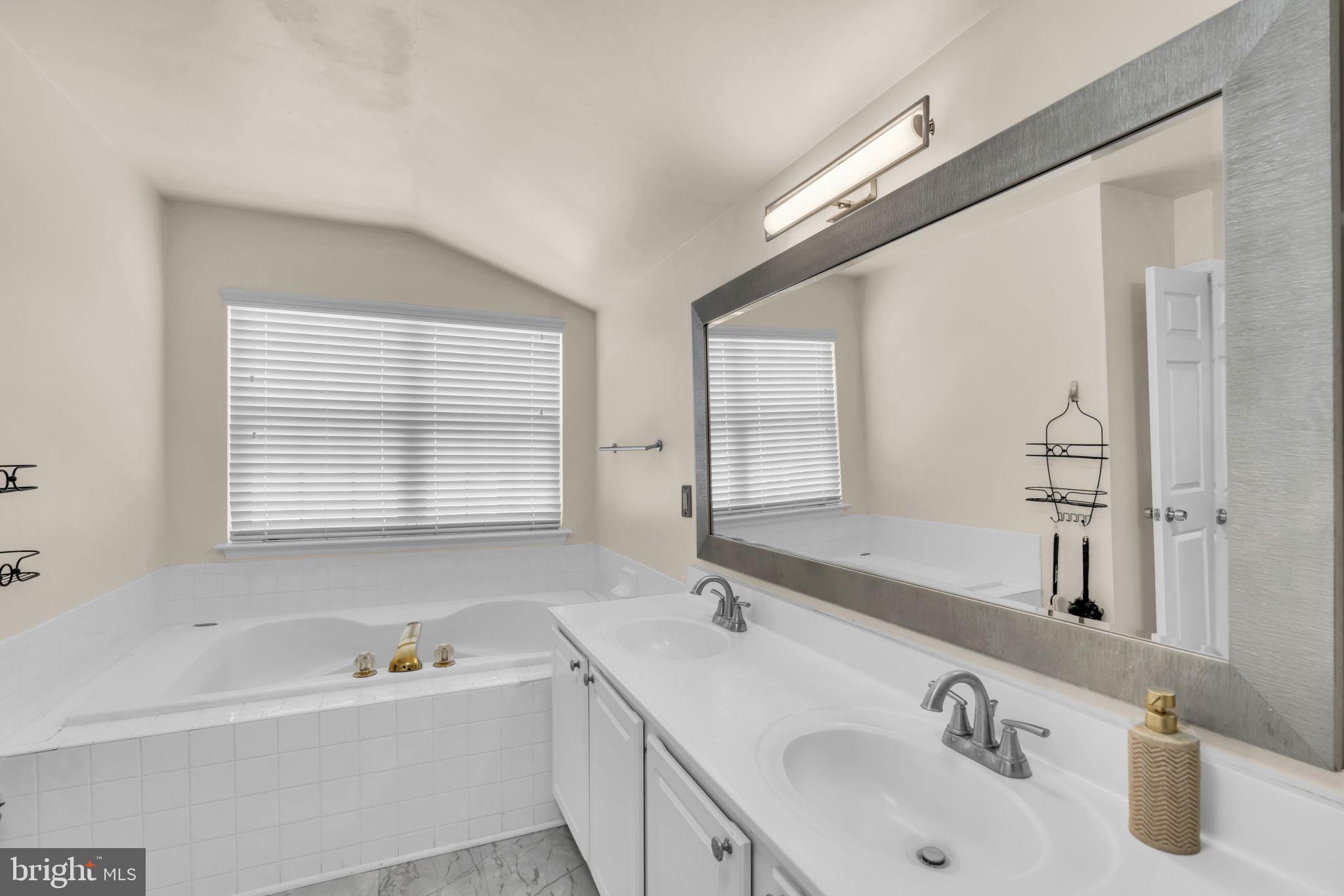 PARK RIDGE - Residential