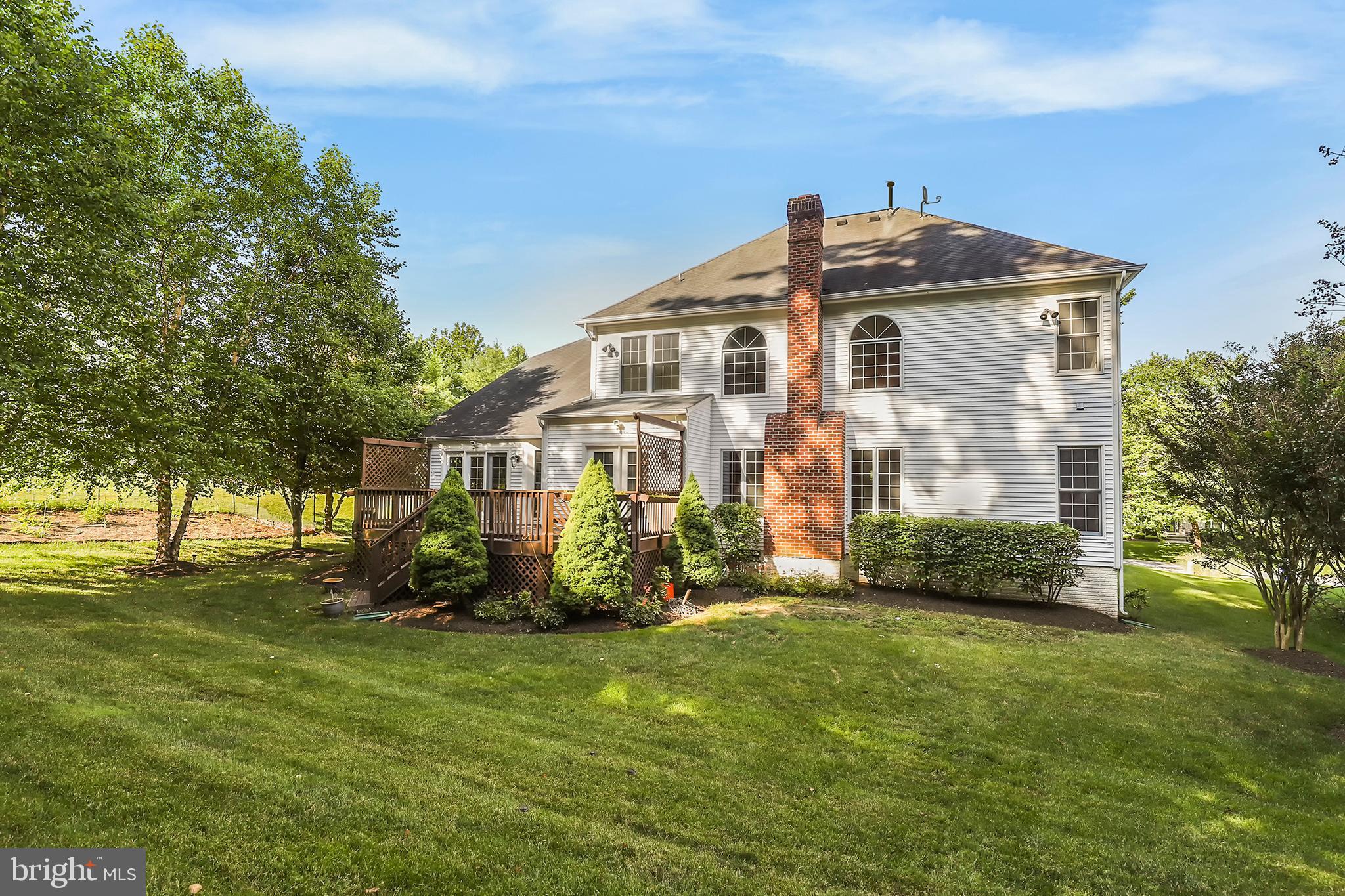 GOVERNORS RUN - Residential