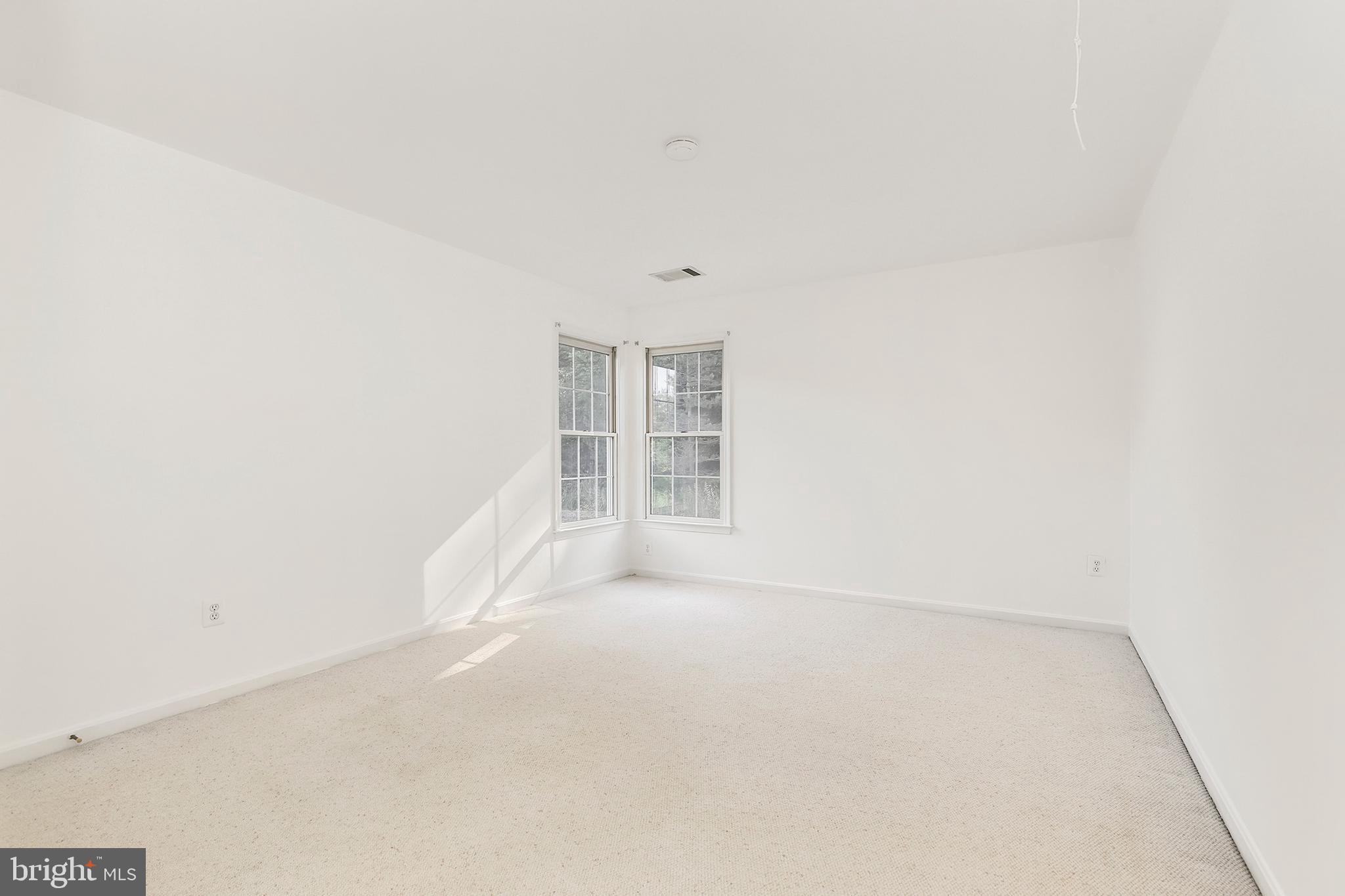 GOVERNORS RUN - Residential