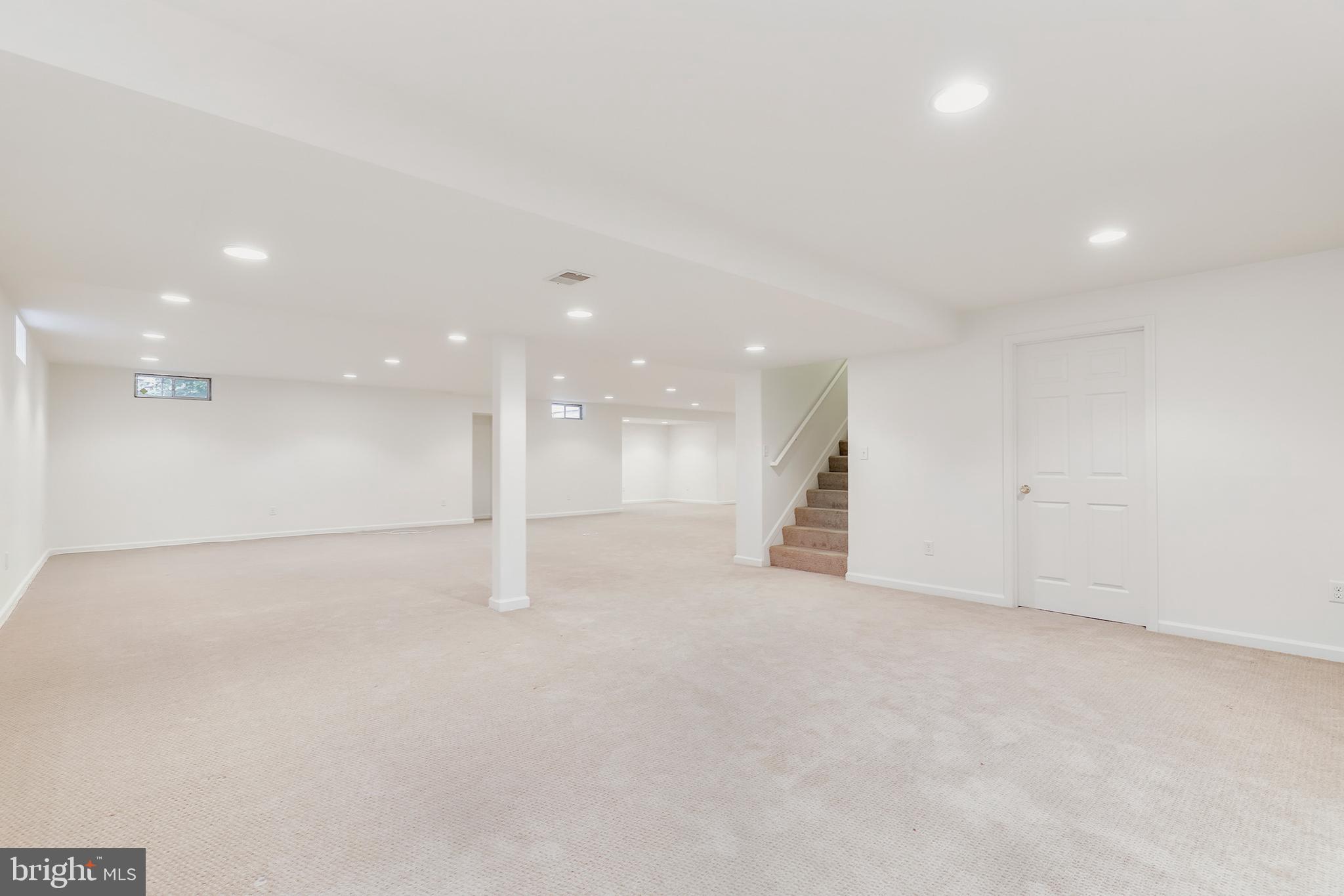 GOVERNORS RUN - Residential